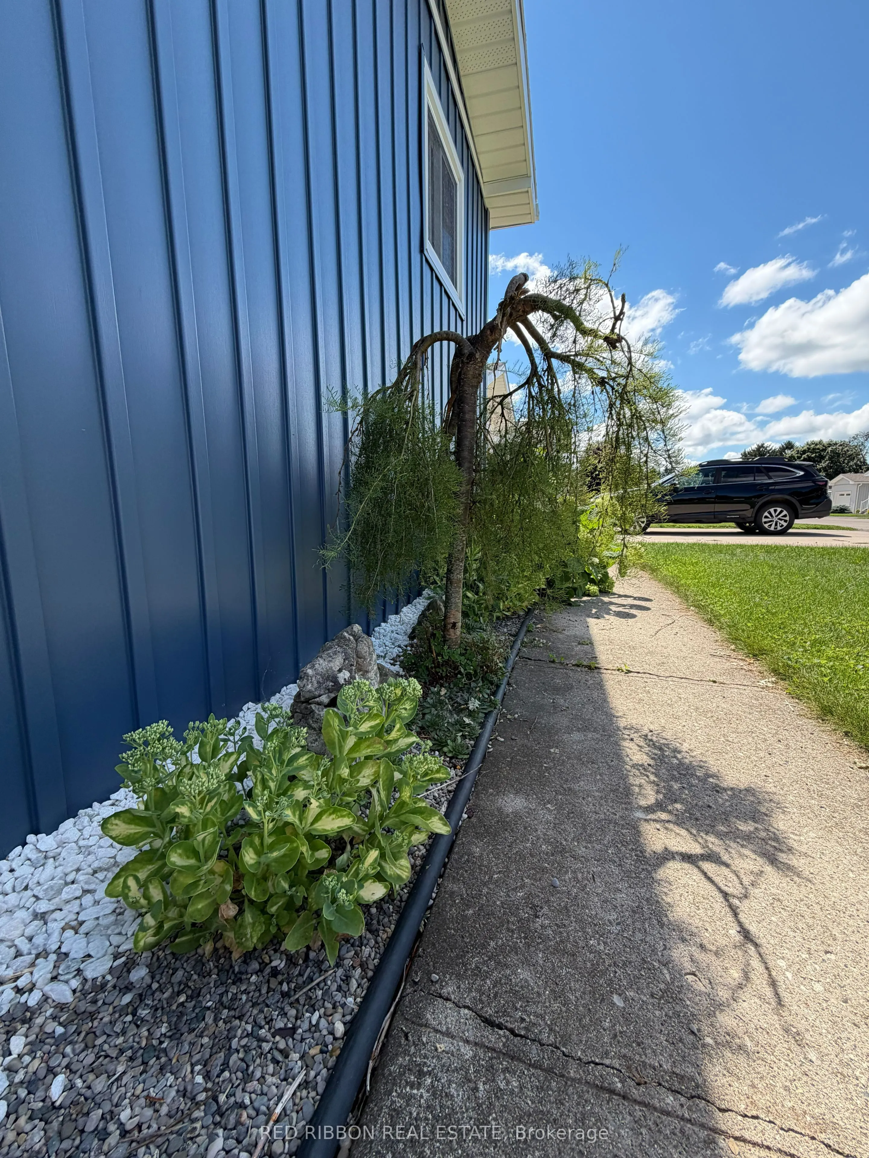 16 Velma Street
