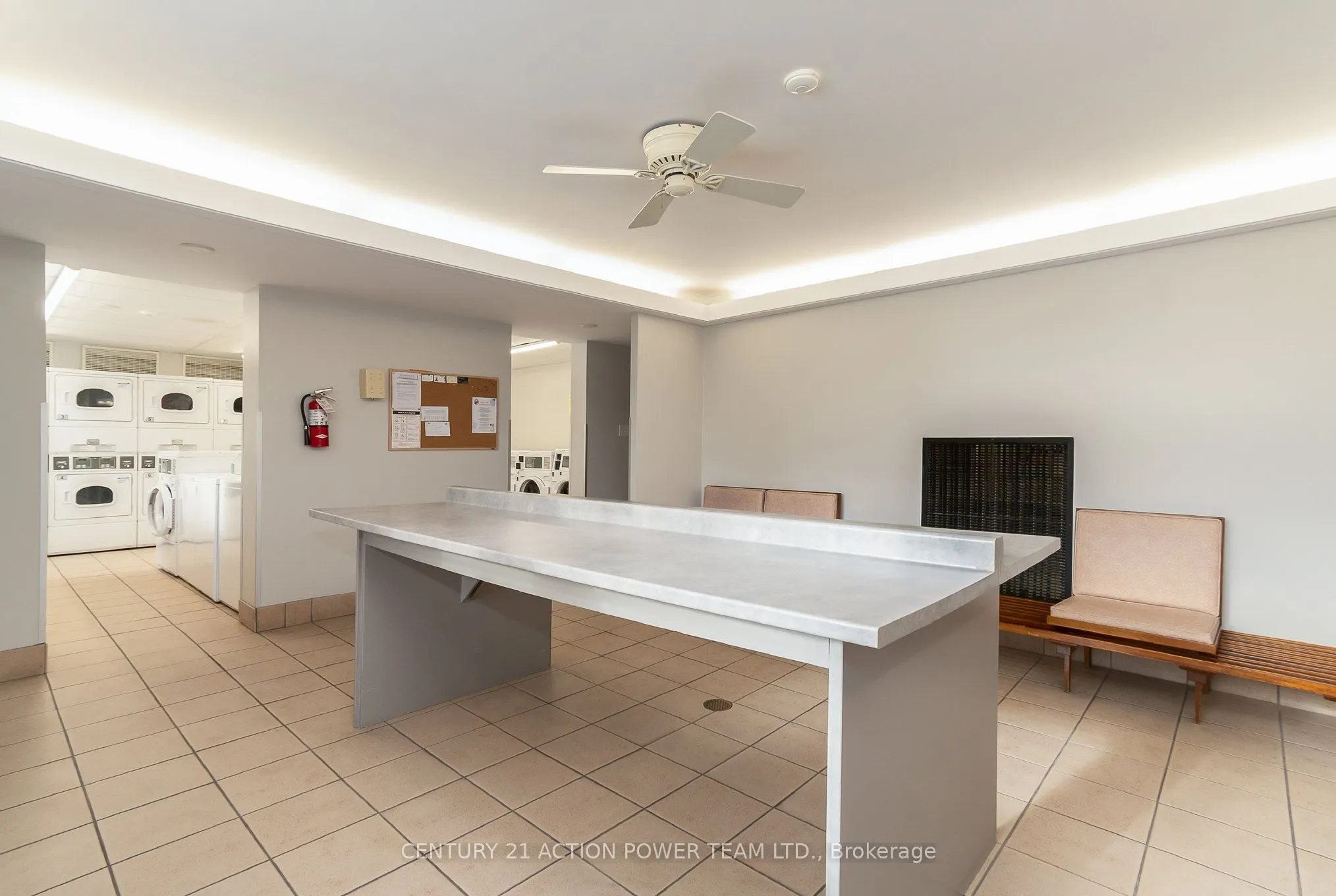 915 Elmsmere Road #1006