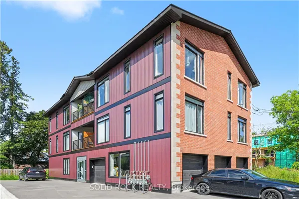 117 Drummond Street W