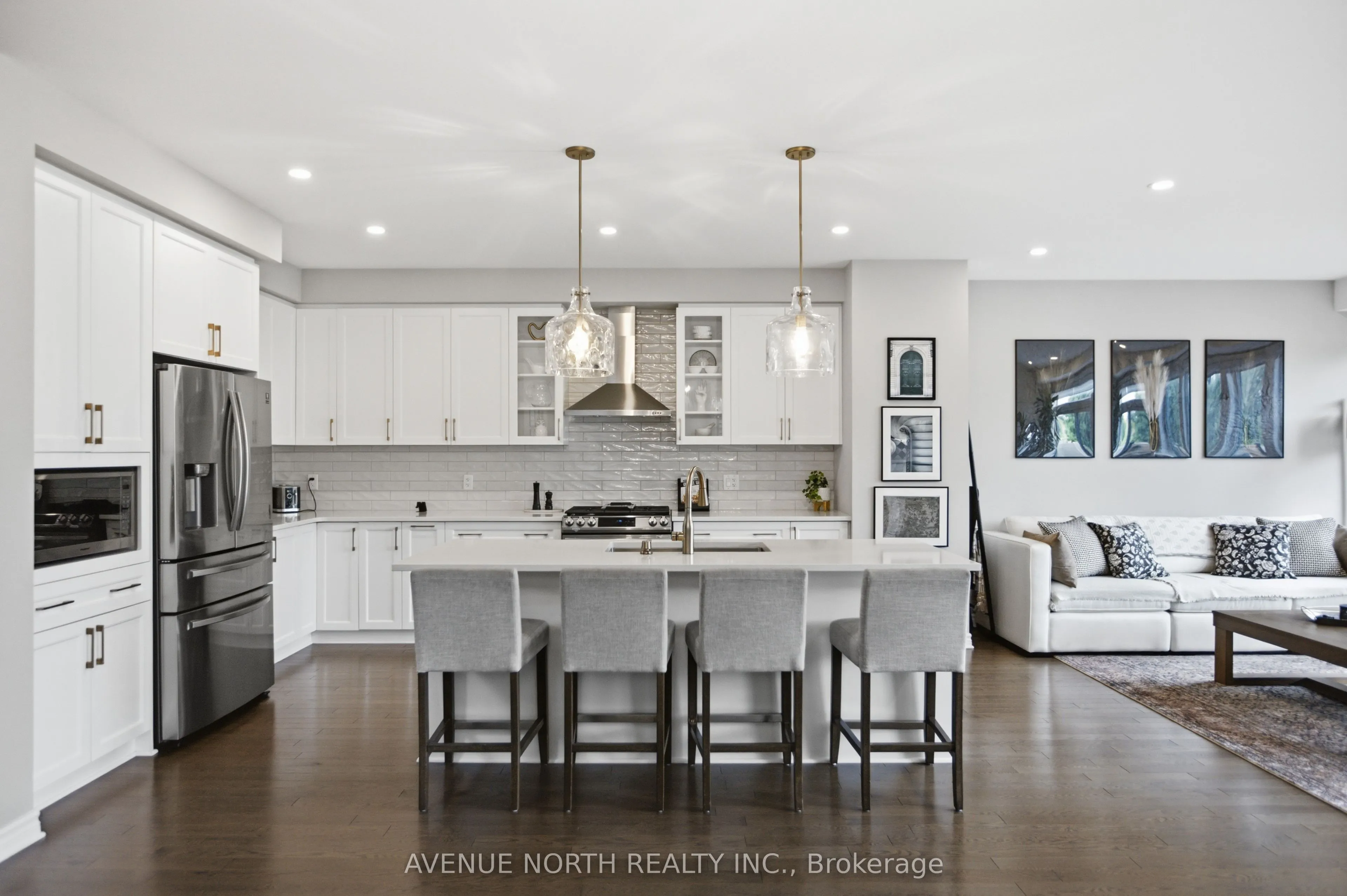 275 Trollius Way