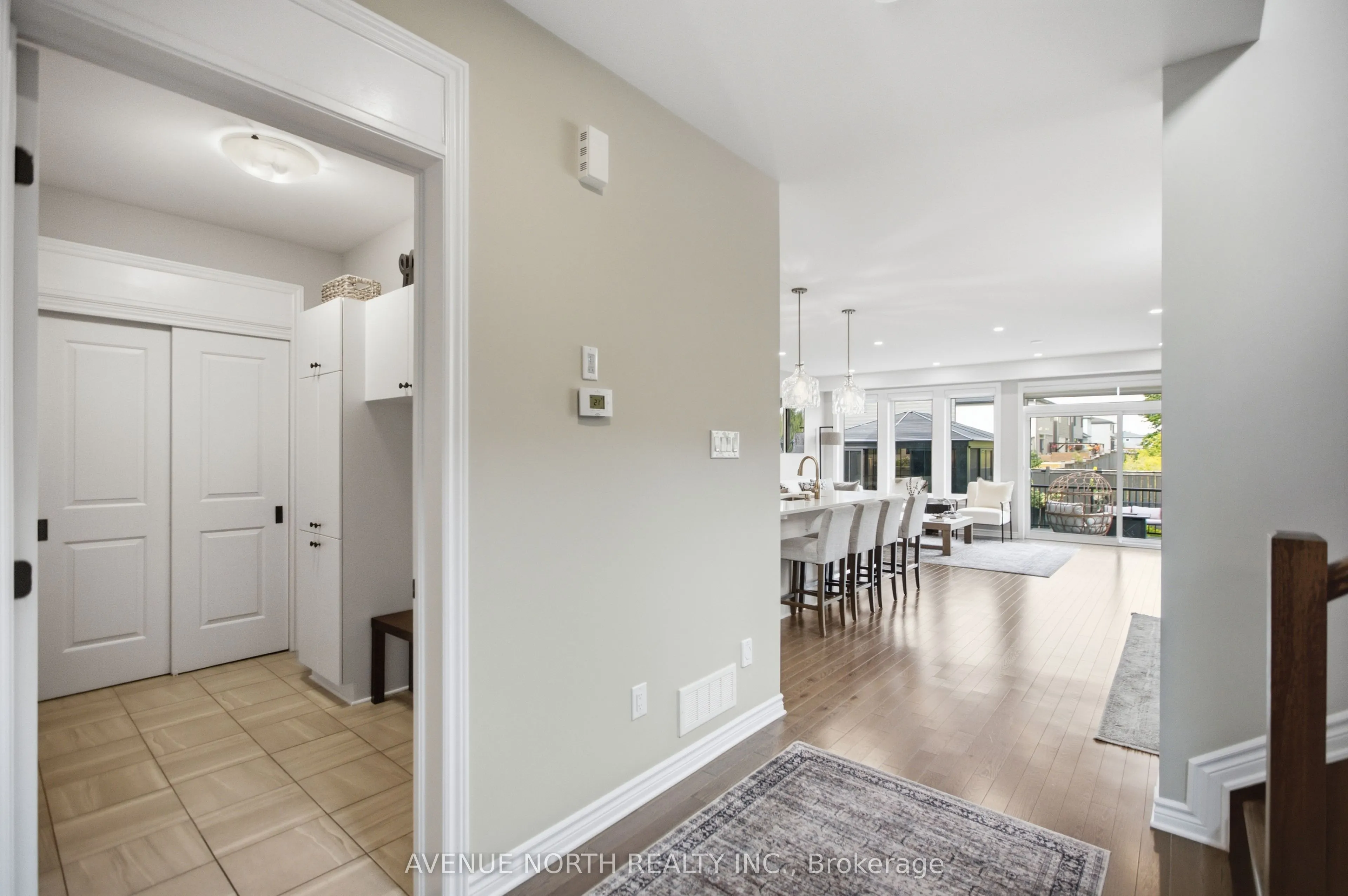 275 Trollius Way