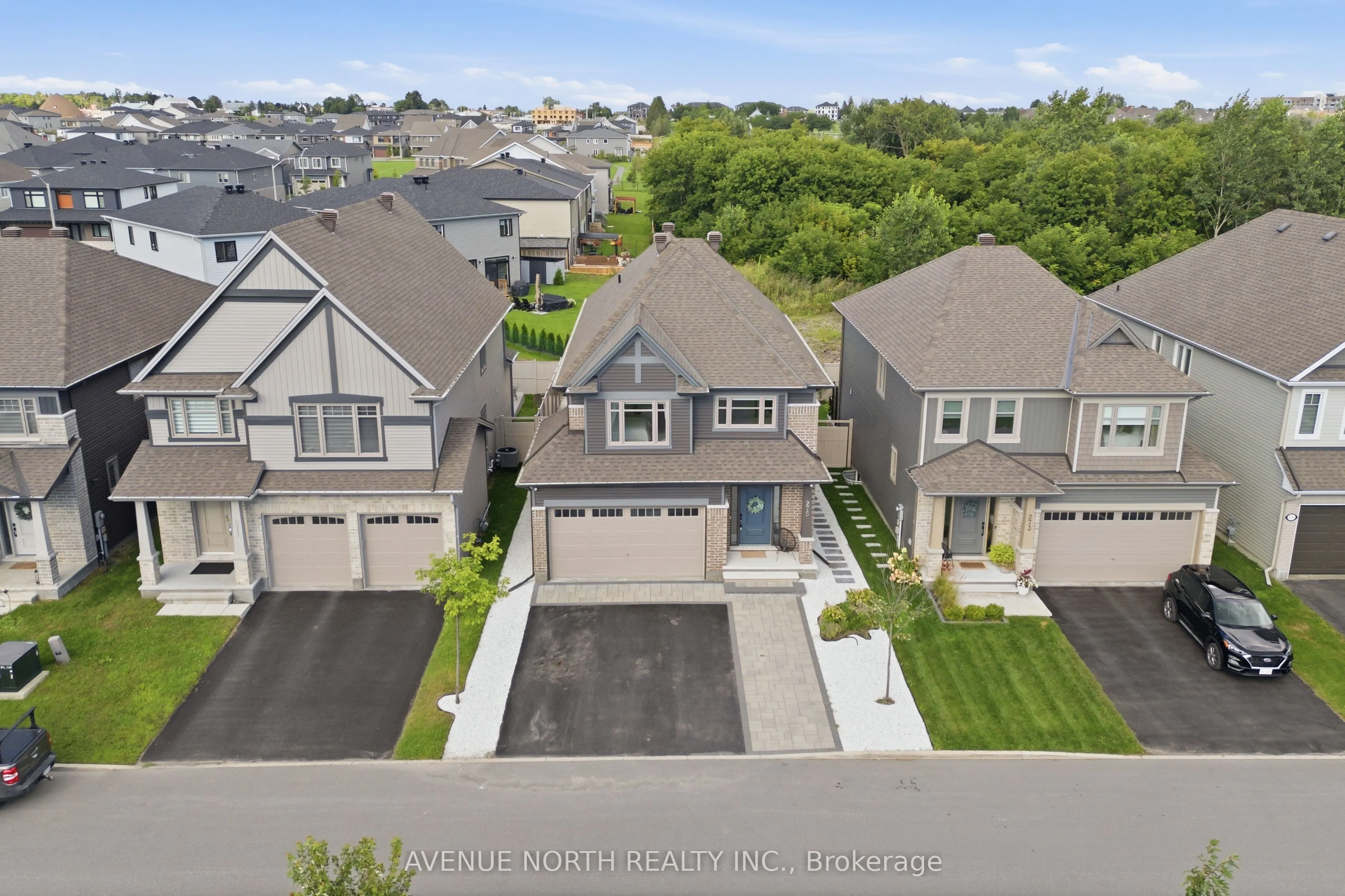 275 Trollius Way