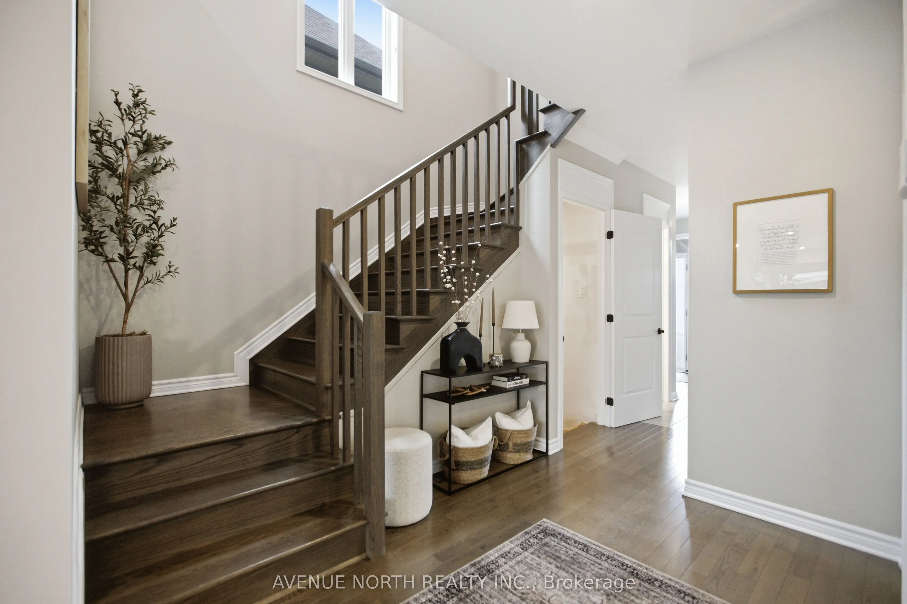 275 Trollius Way