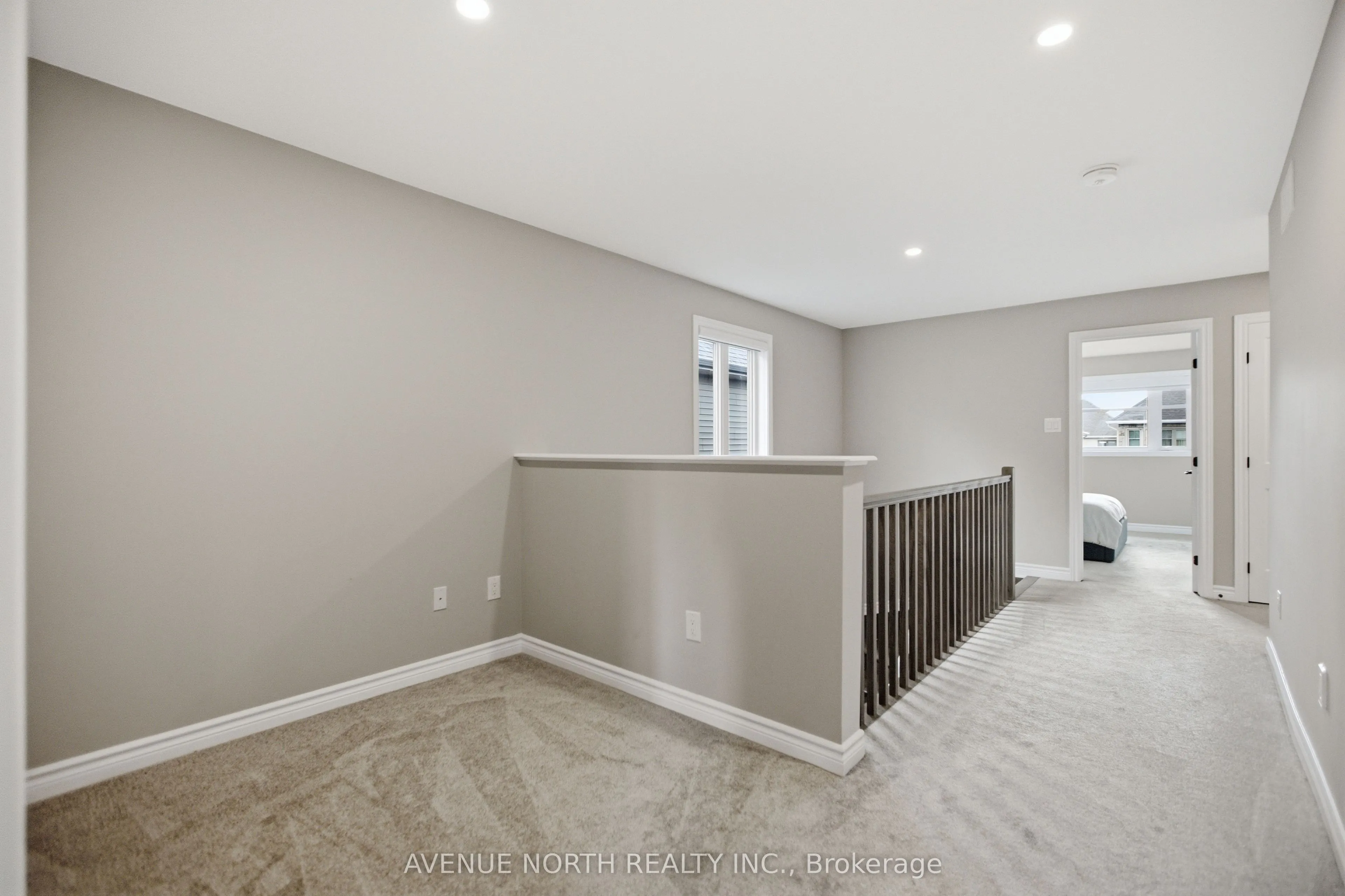 275 Trollius Way