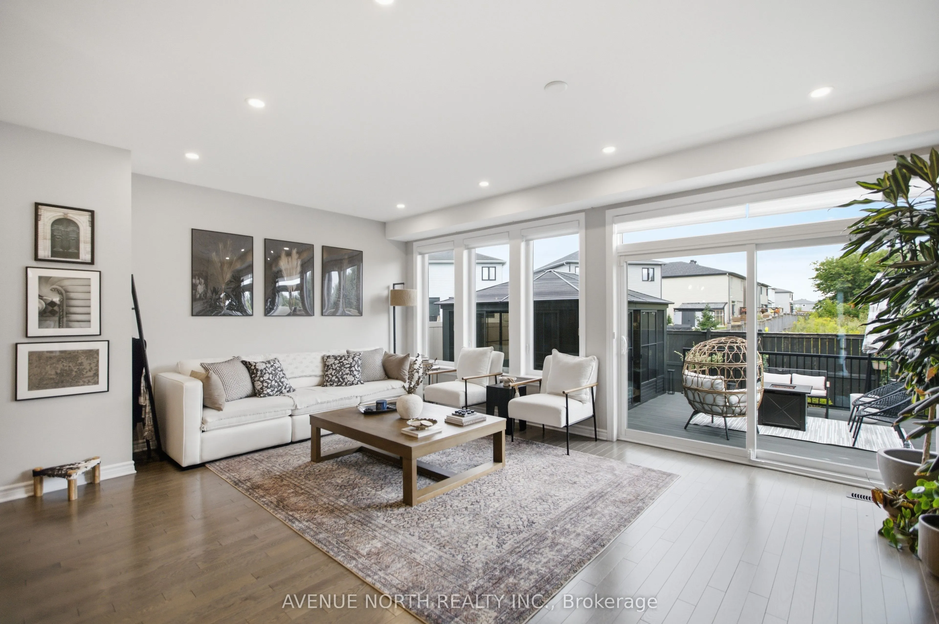 275 Trollius Way