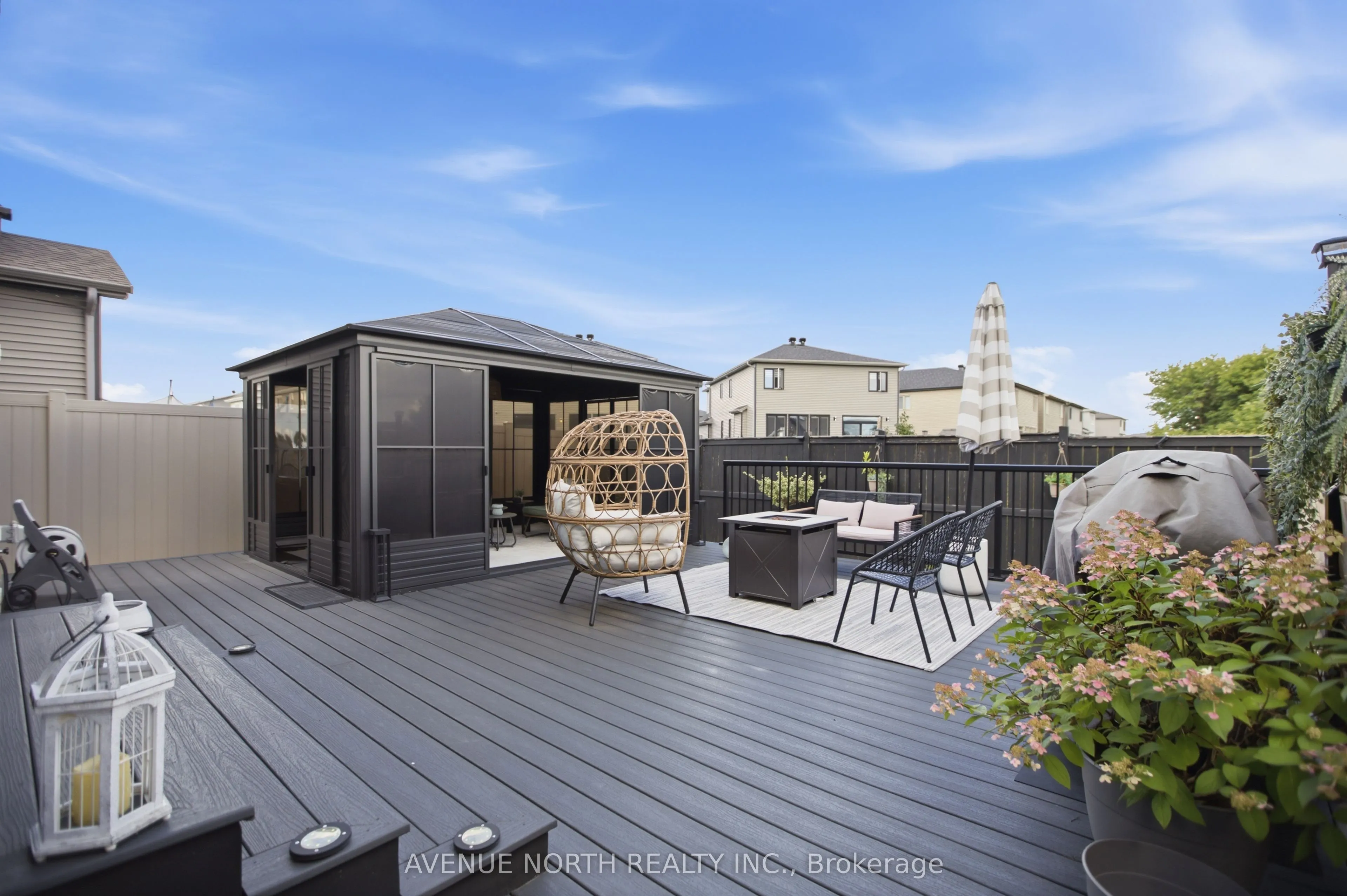 275 Trollius Way