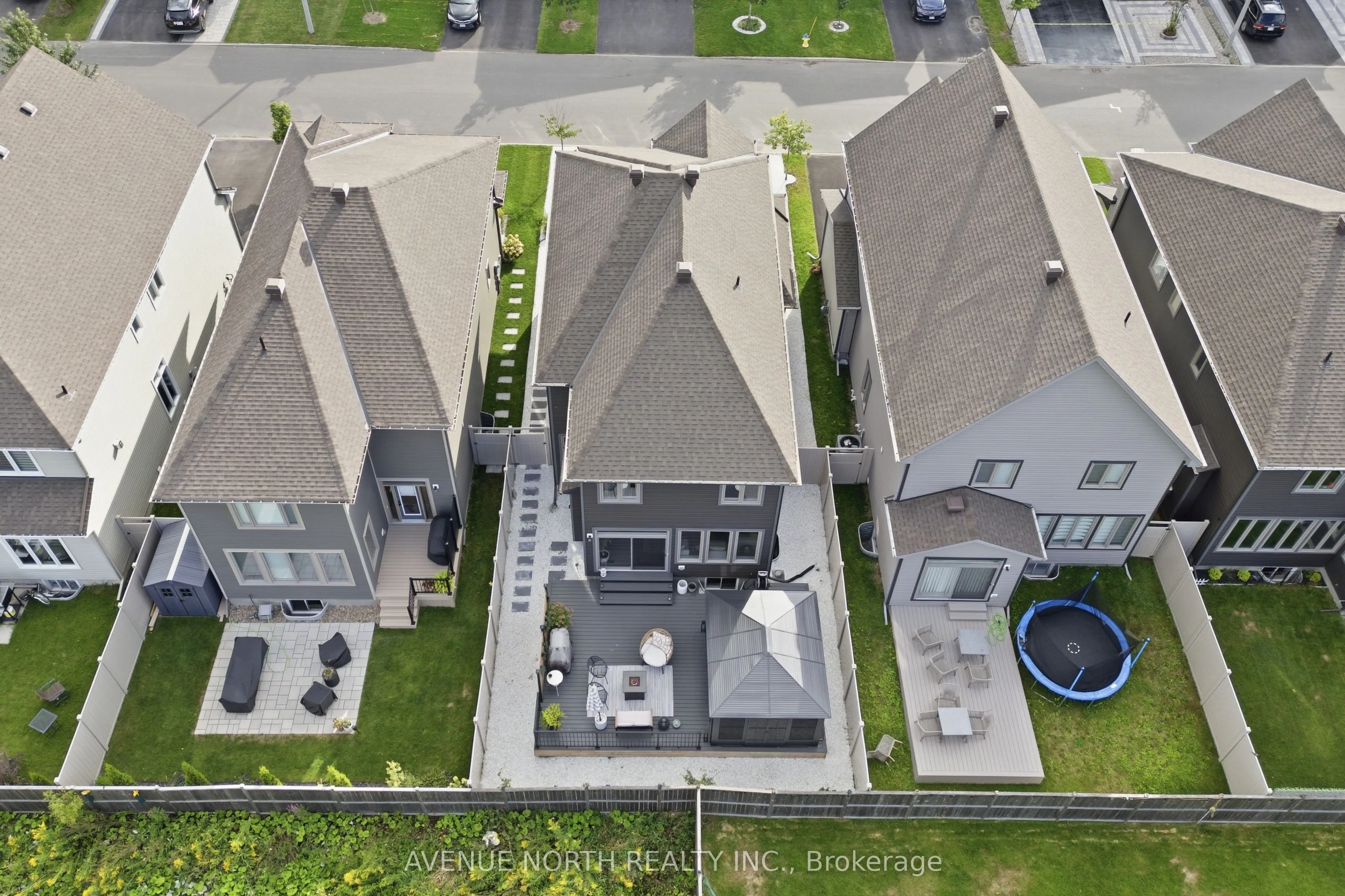 275 Trollius Way
