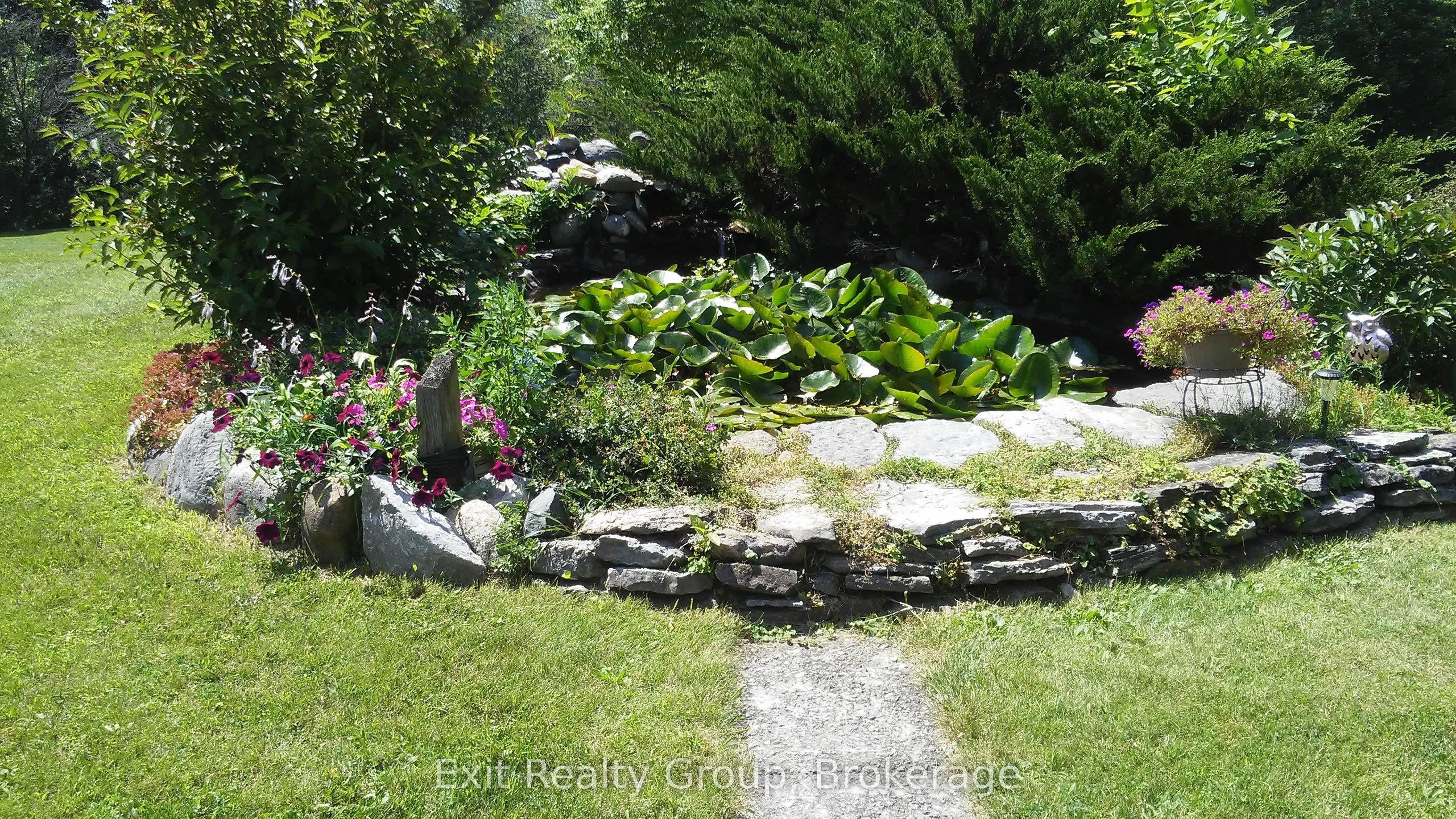 291 Tuftsville Road