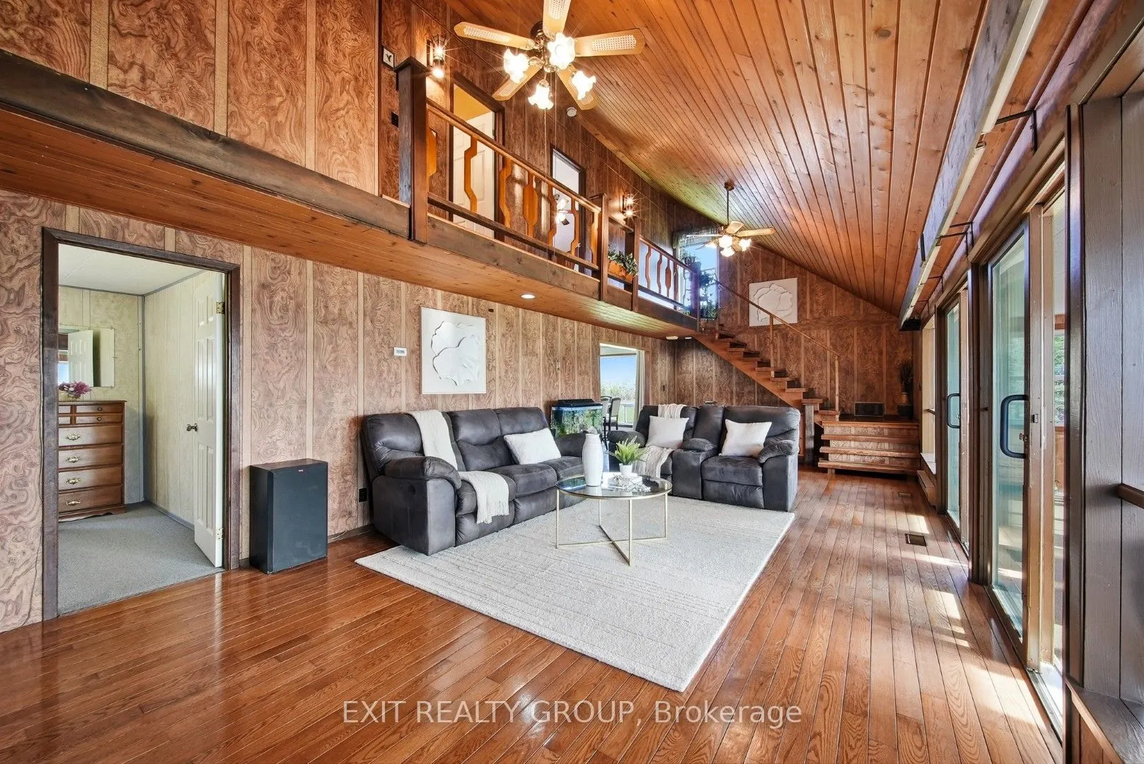 291 Tuftsville Road