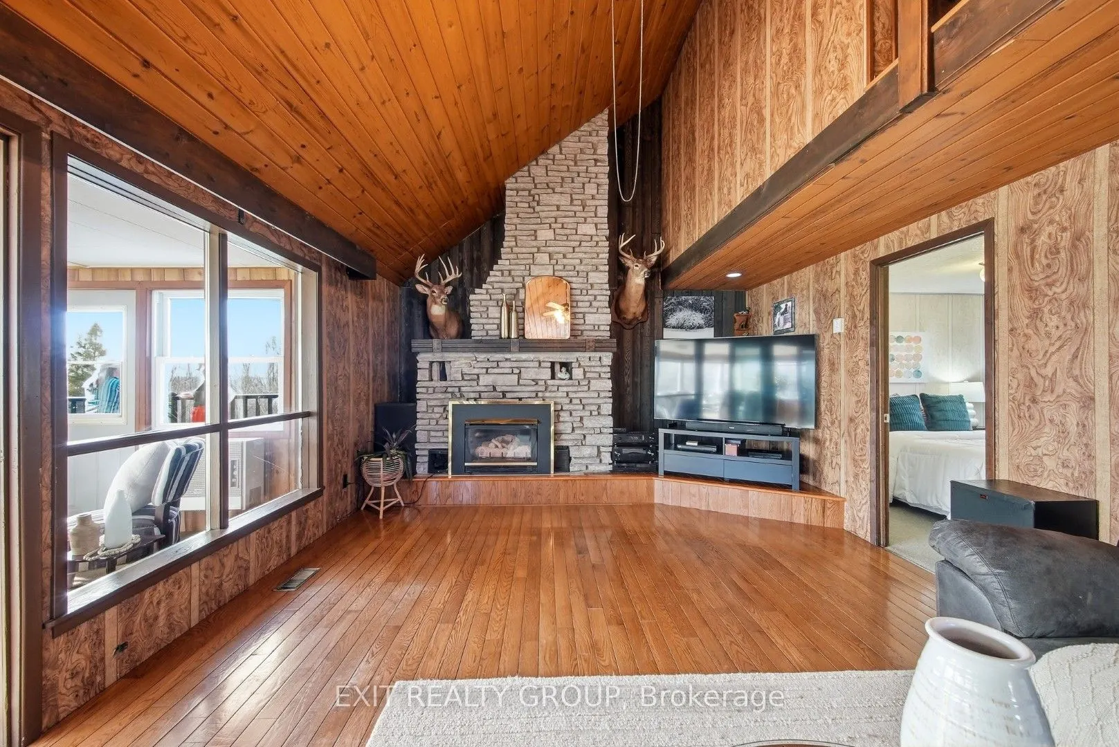291 Tuftsville Road