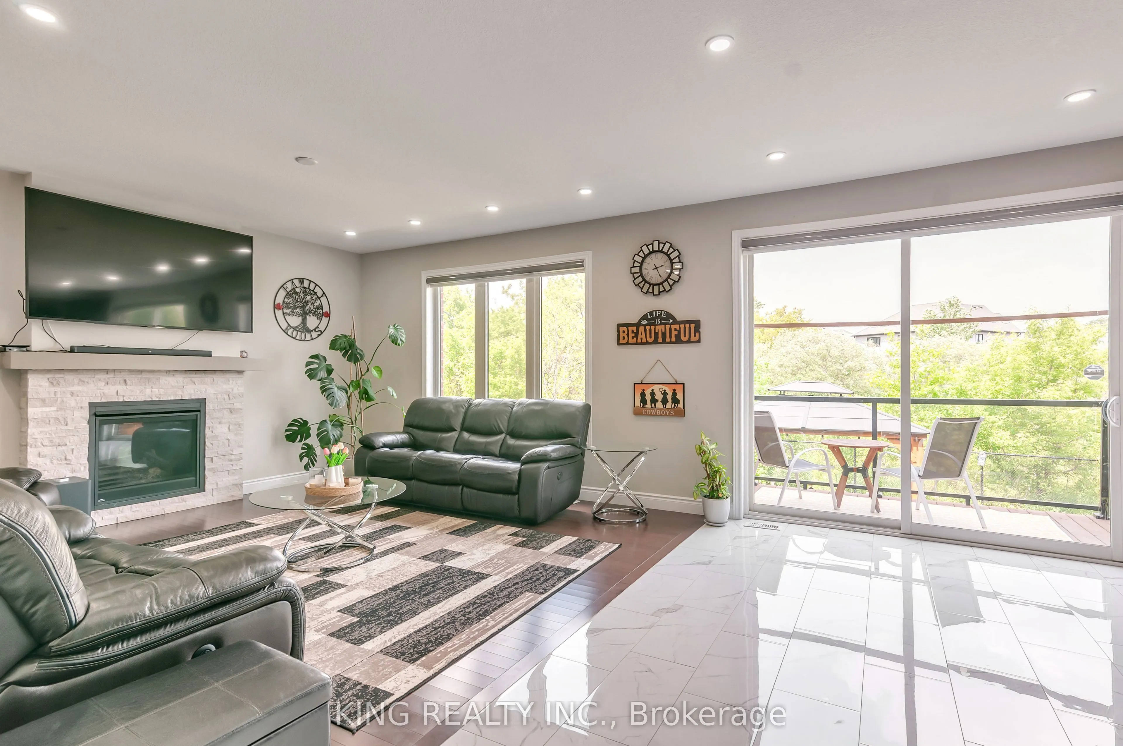 333 MASTERS Drive