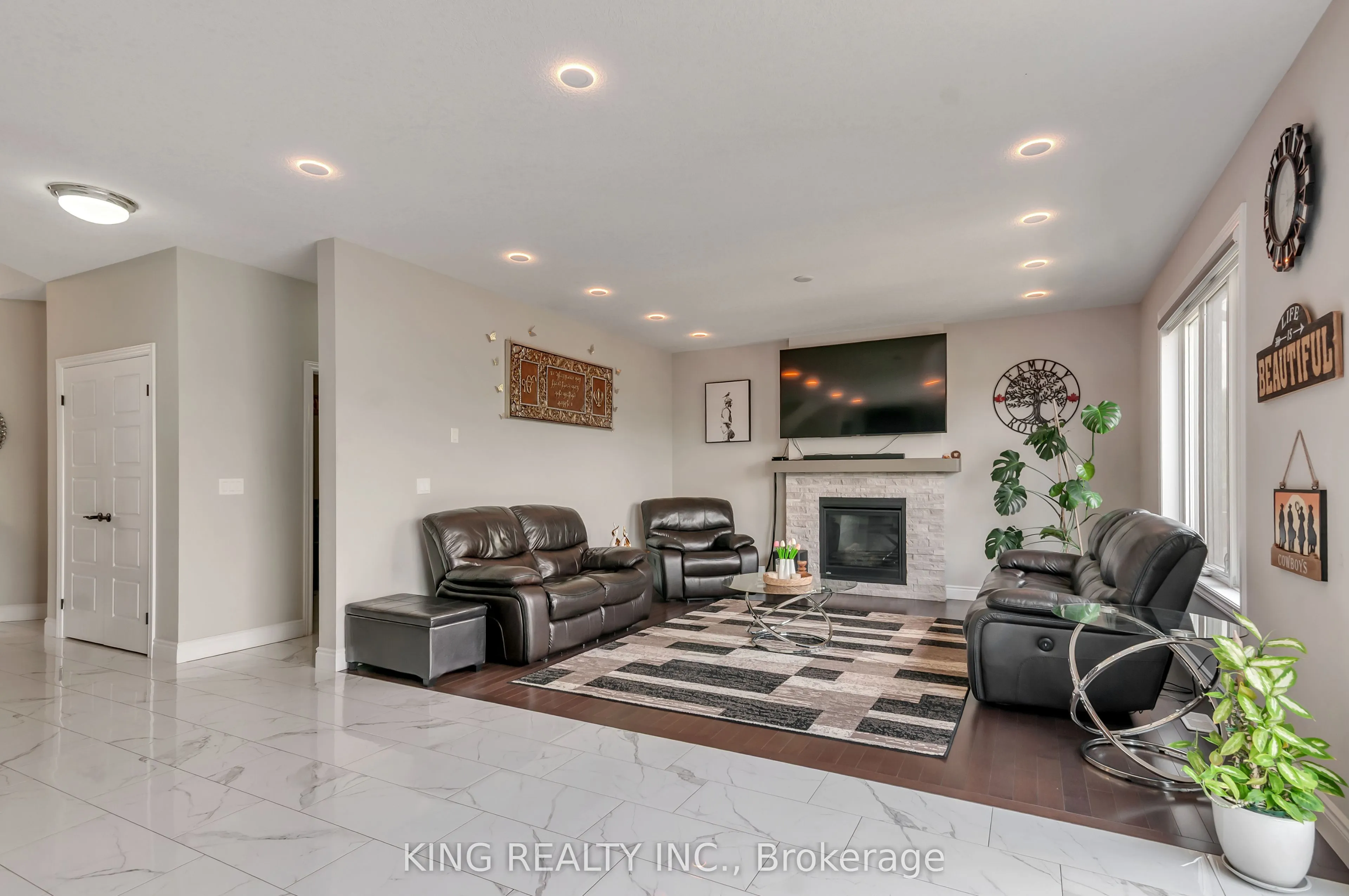 333 MASTERS Drive