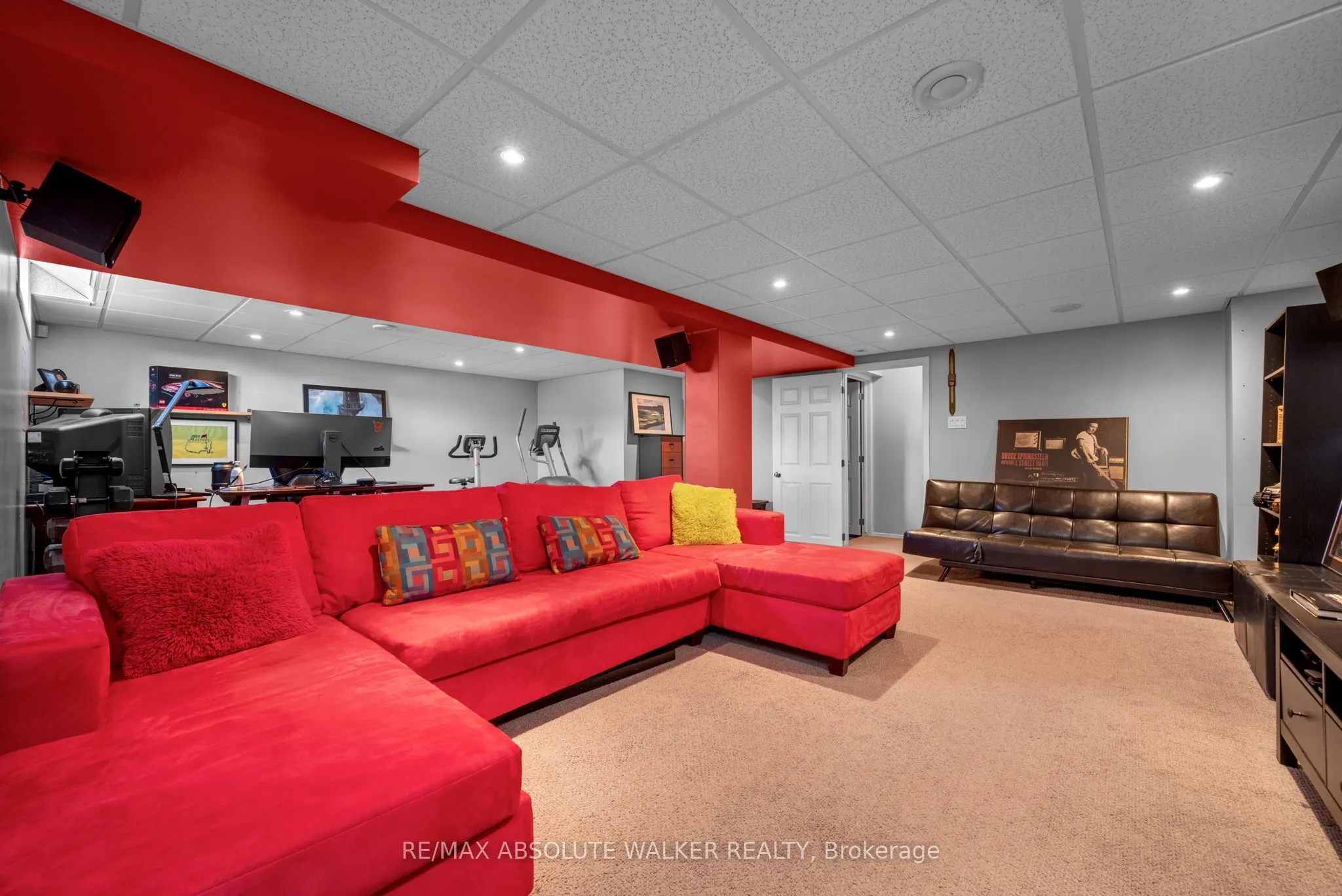 1046 Fieldfair Way