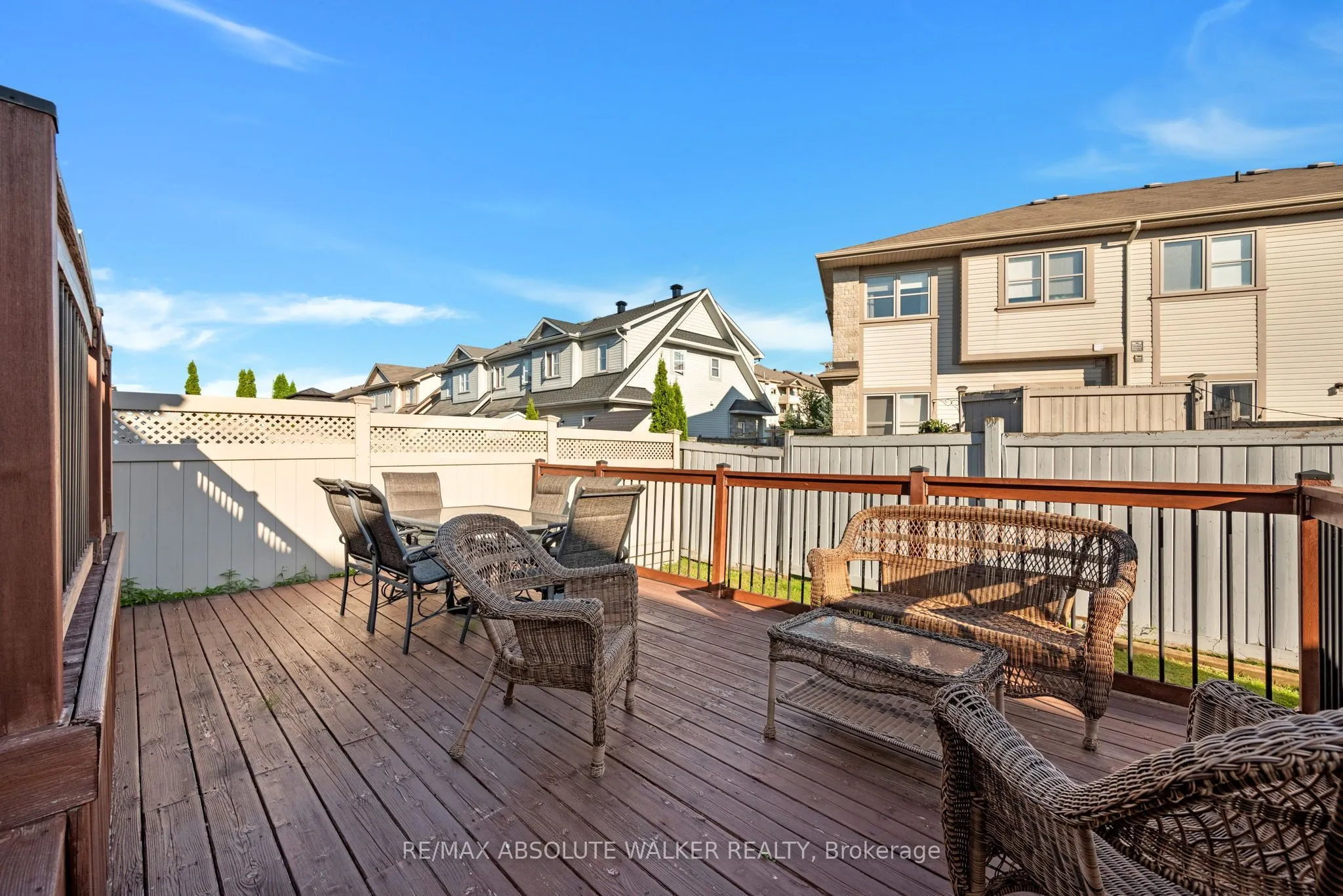 1046 Fieldfair Way