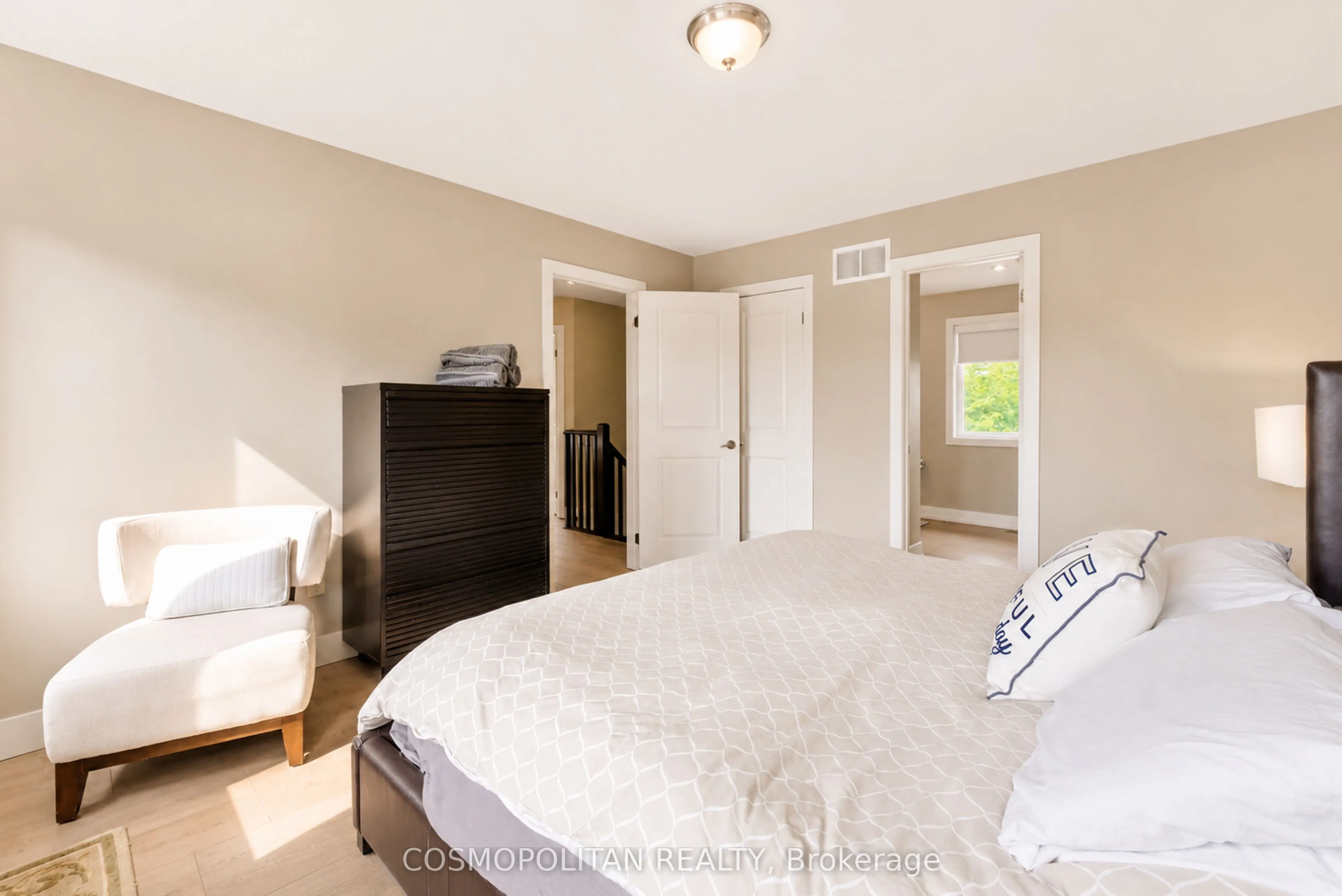 67 Rockmount Crescent