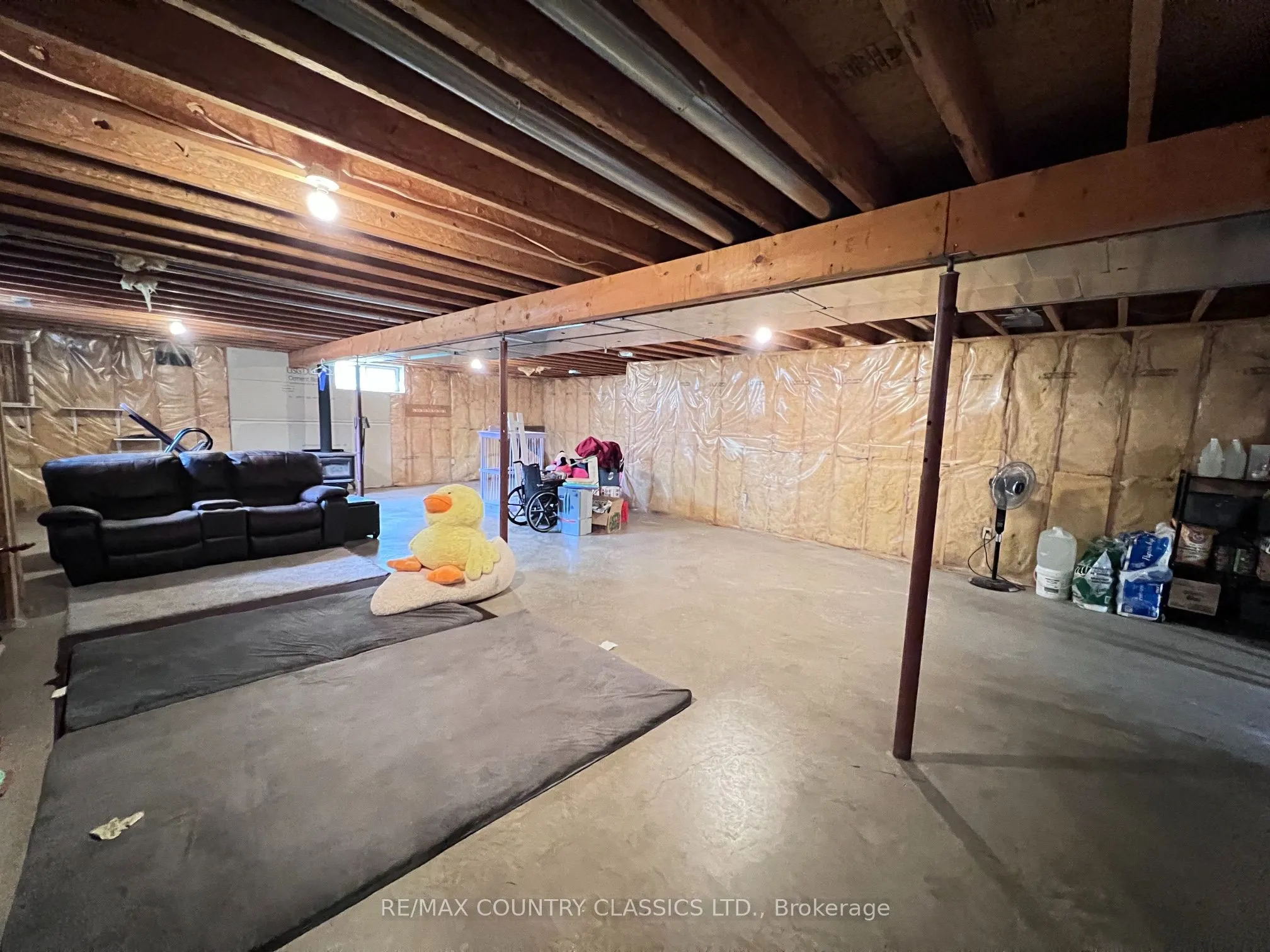 3952 Loop Road