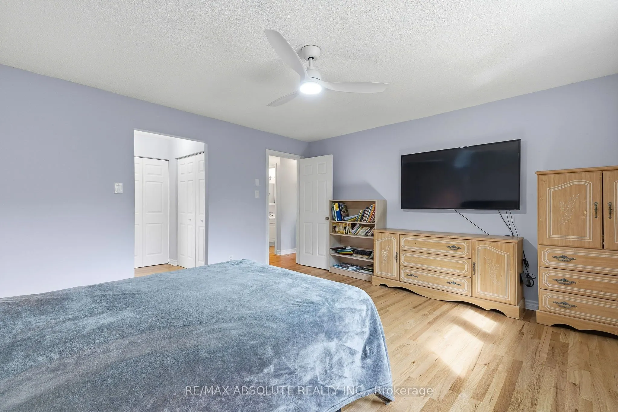 1000 Milburn Crescent
