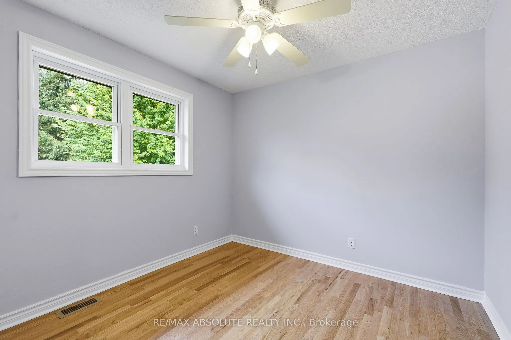 1000 Milburn Crescent