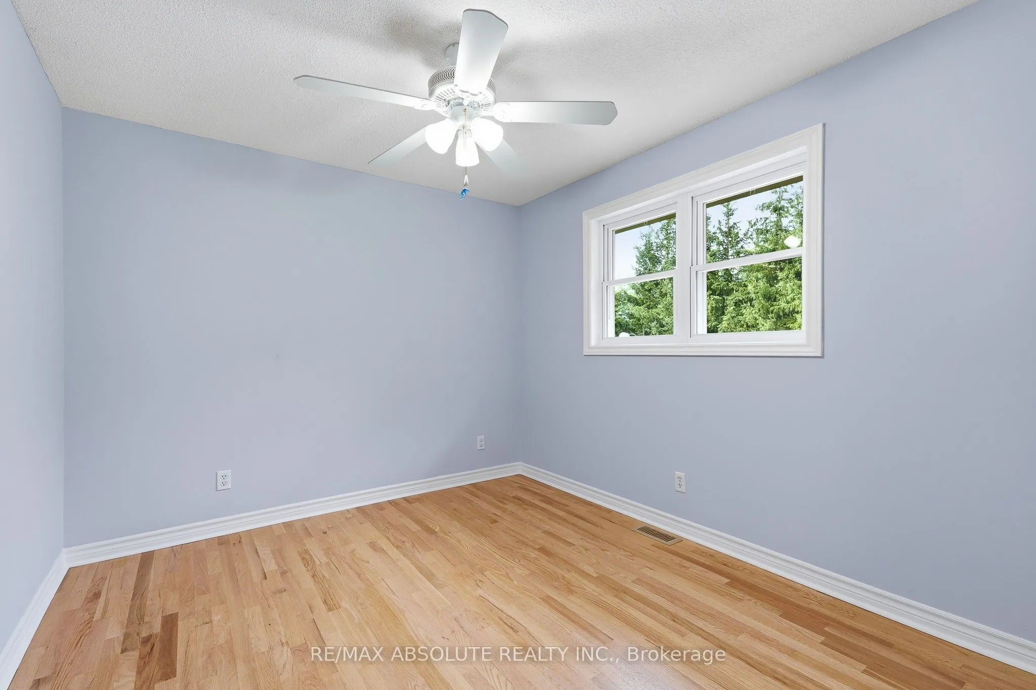 1000 Milburn Crescent