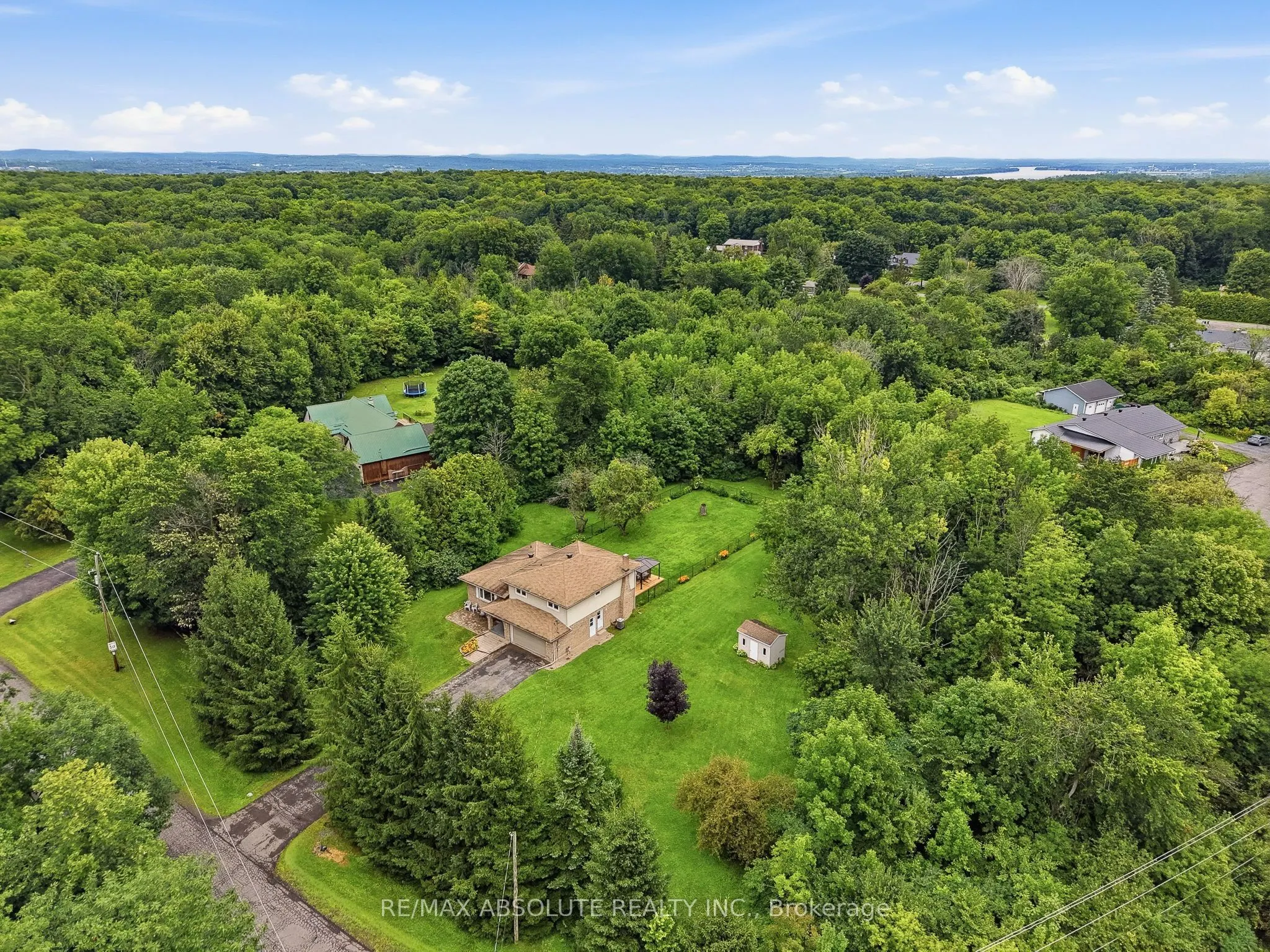 1000 Milburn Crescent