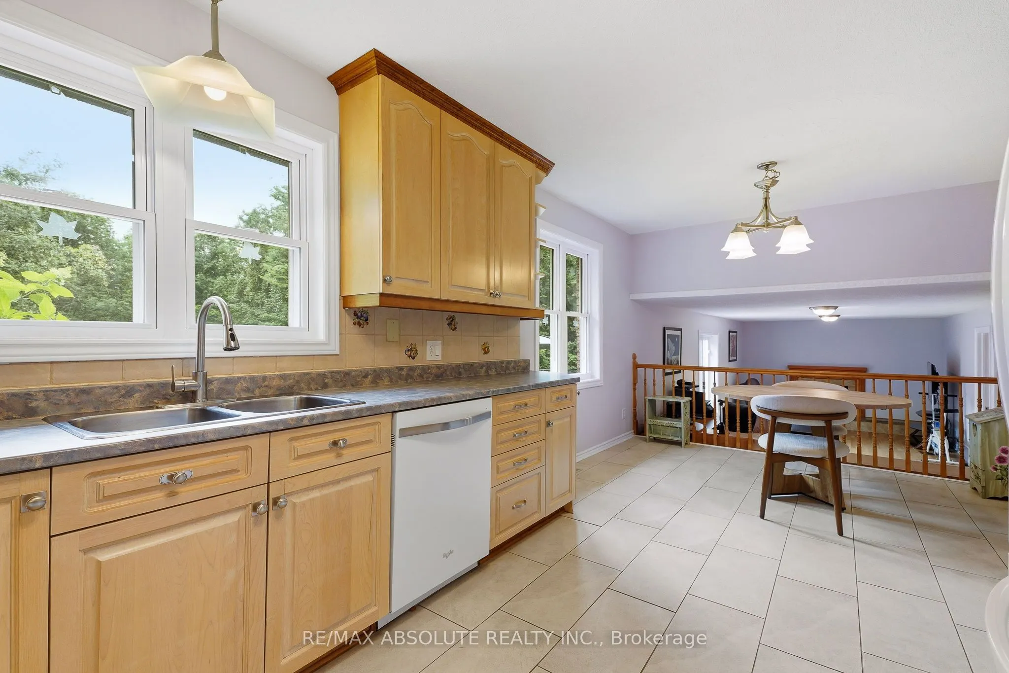 1000 Milburn Crescent