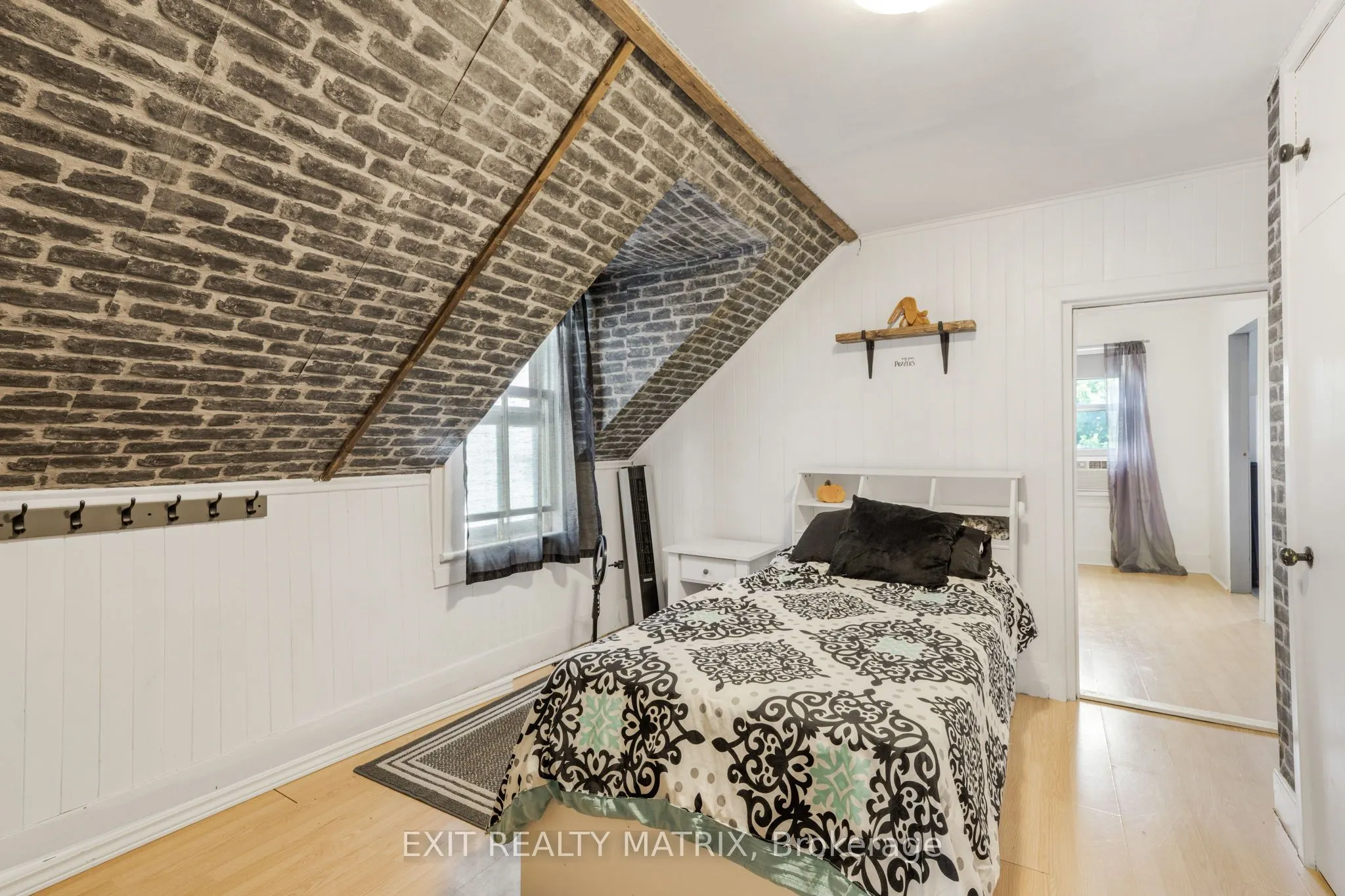 235-237 Guigues Avenue