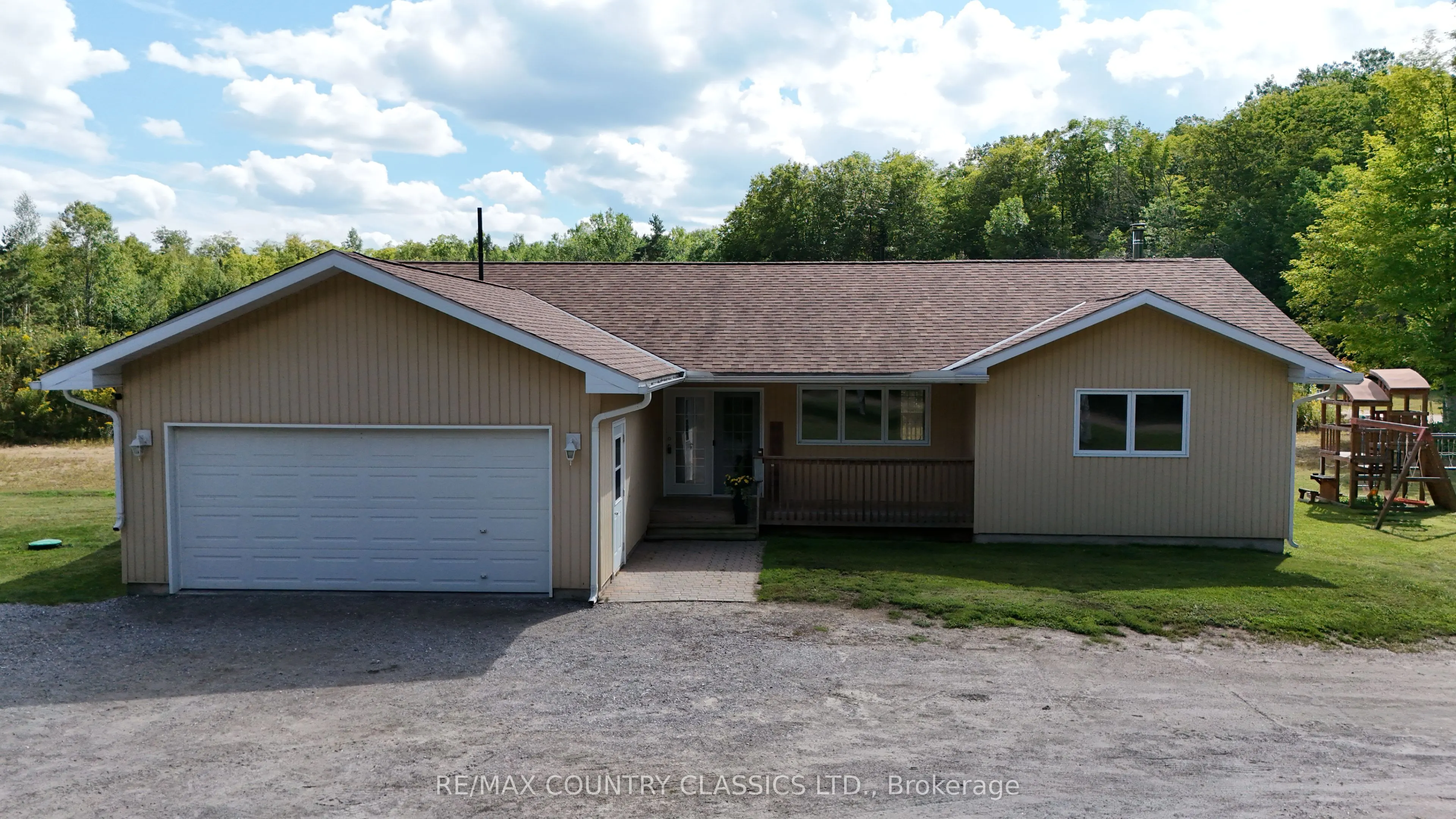 3952 Loop Road