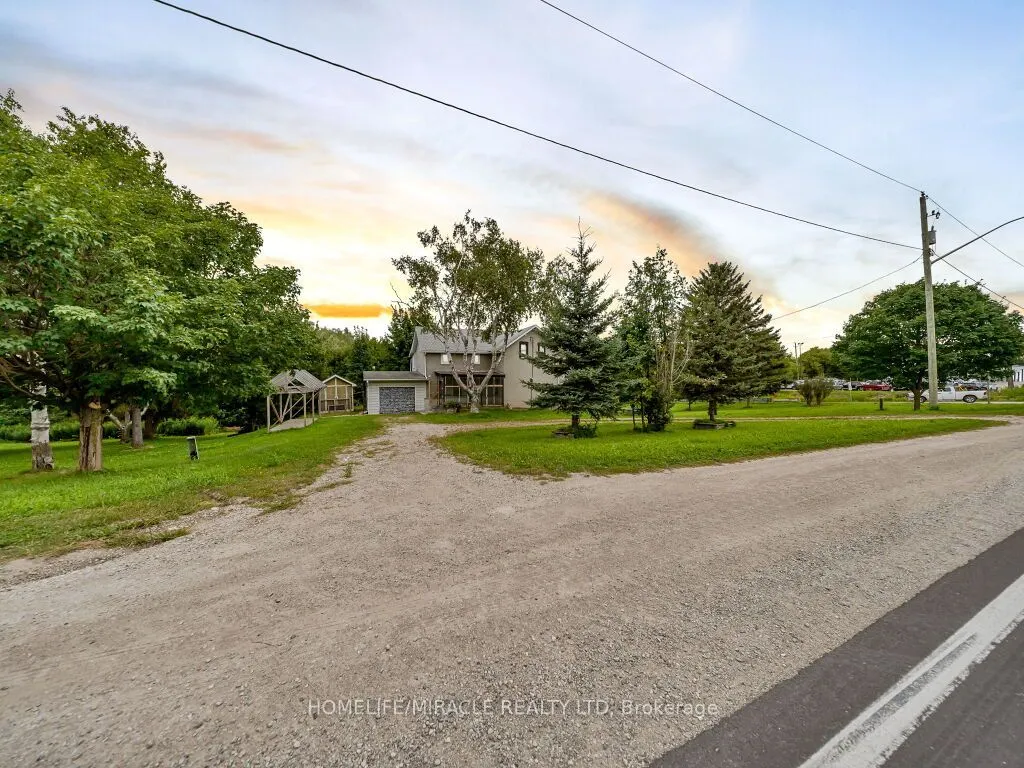 7964 Wellington County  109 Road