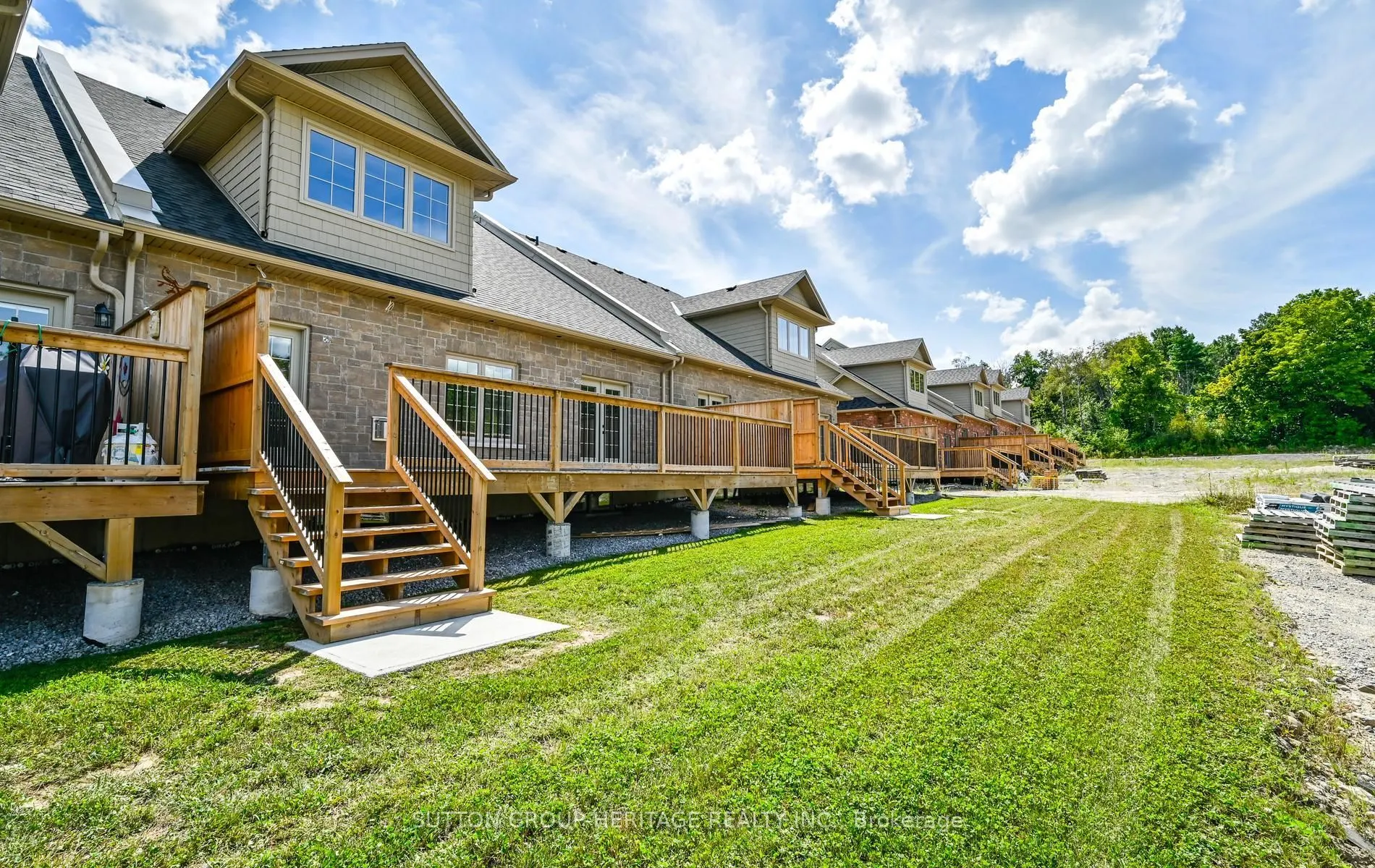 124 Orchard Way