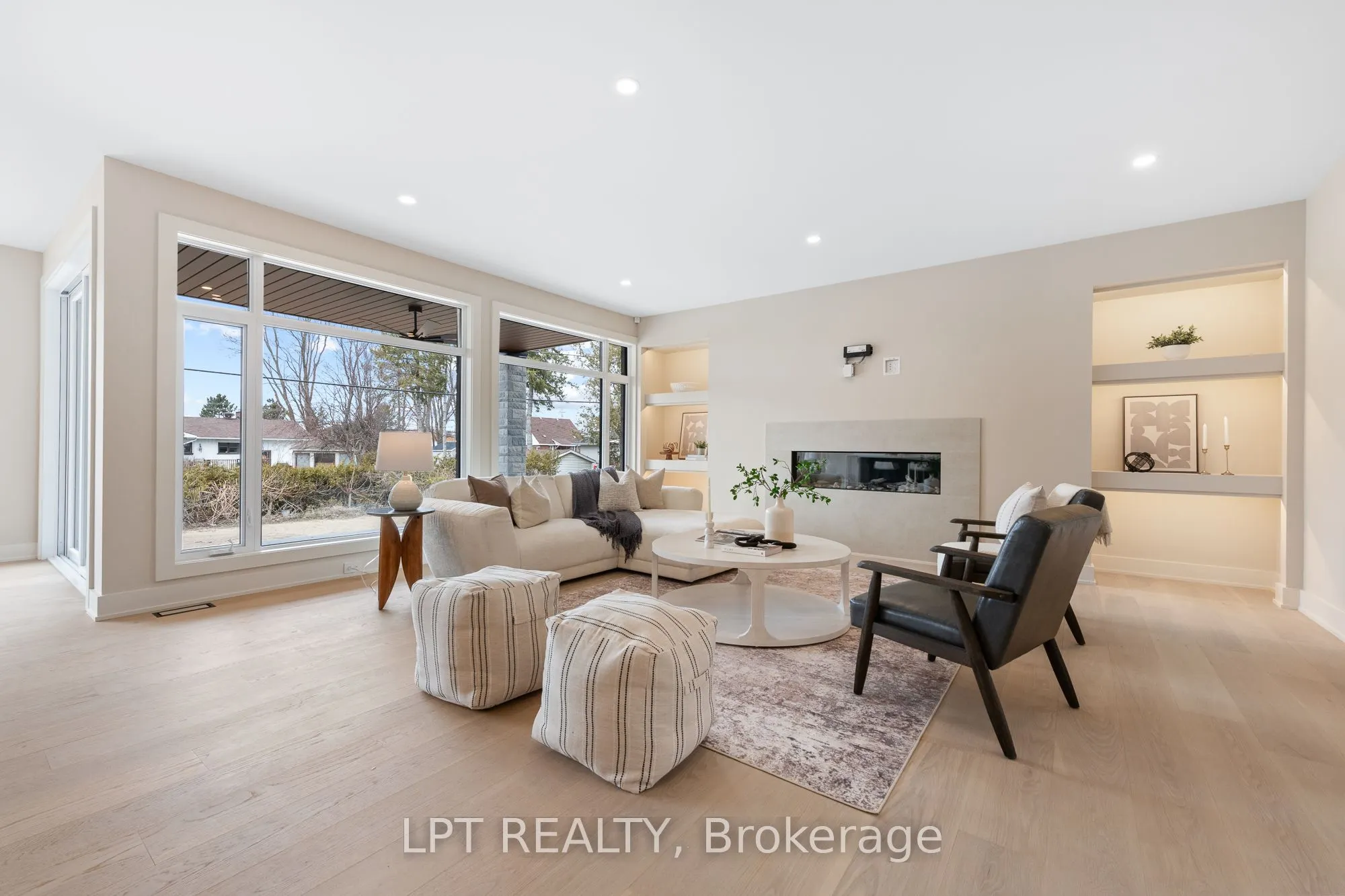15 Briggs Avenue
