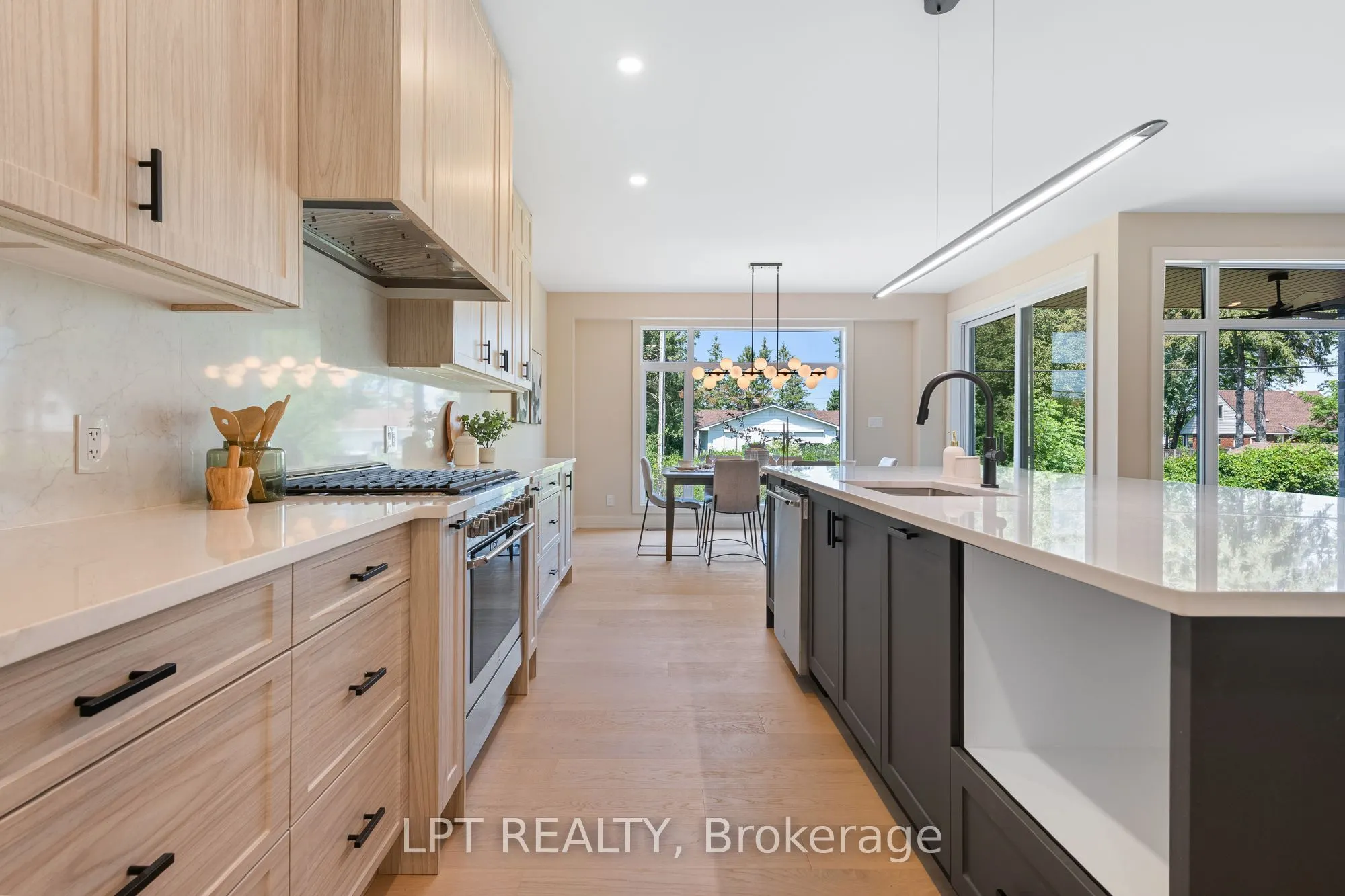 15 Briggs Avenue