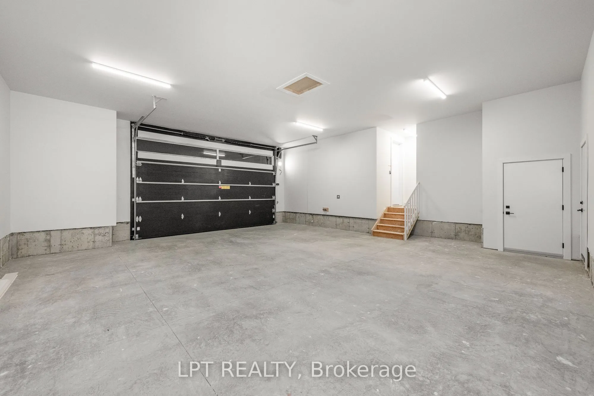 15 Briggs Avenue