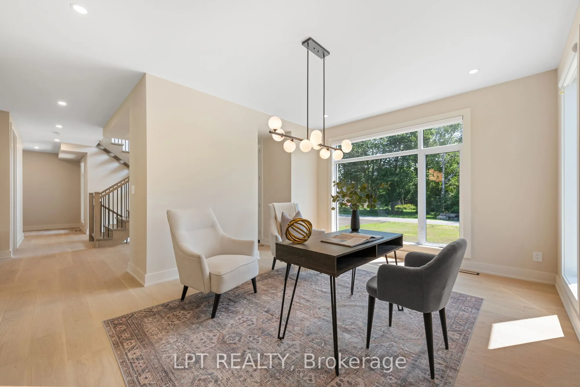 15 Briggs Avenue
