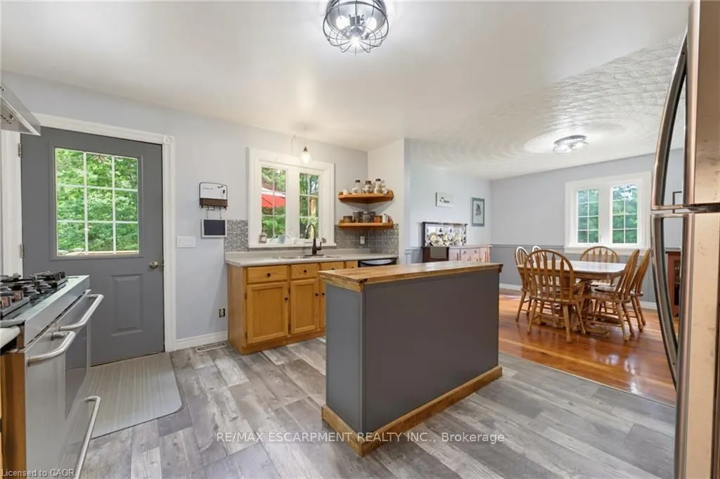 1045 Concession 6 Road