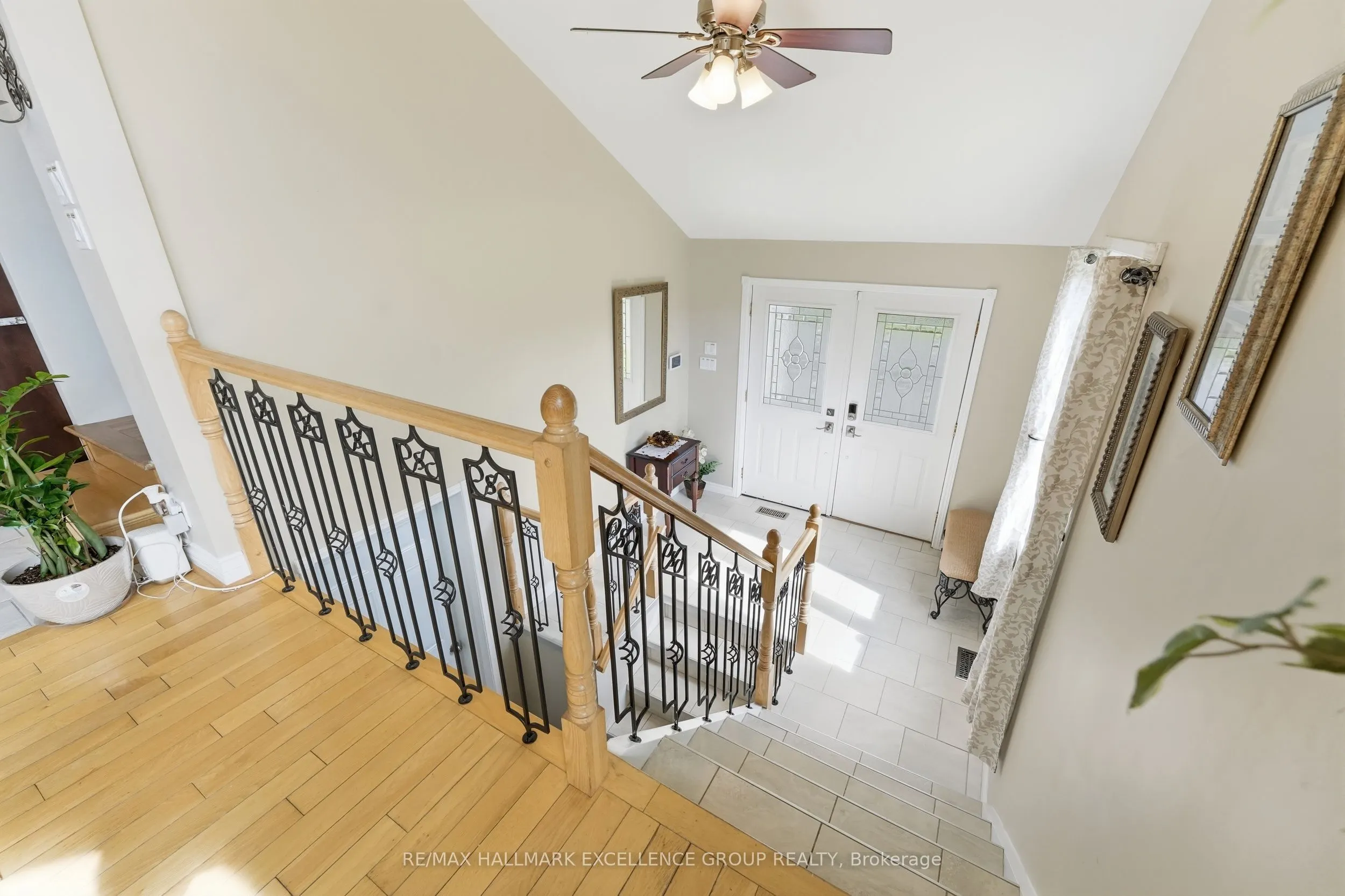 2985 Leo Lane