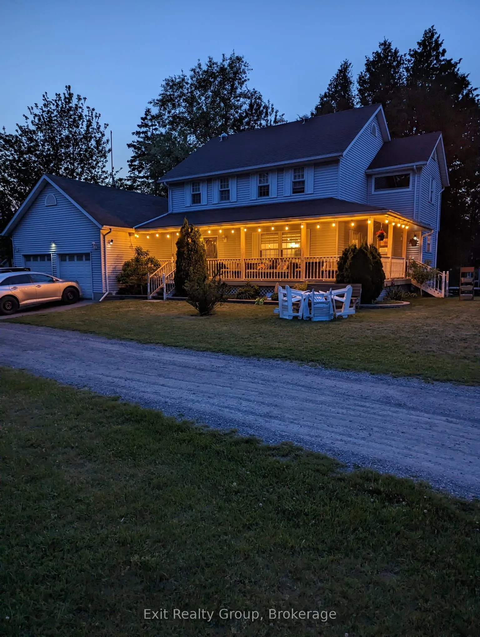 22 Willow Point Road