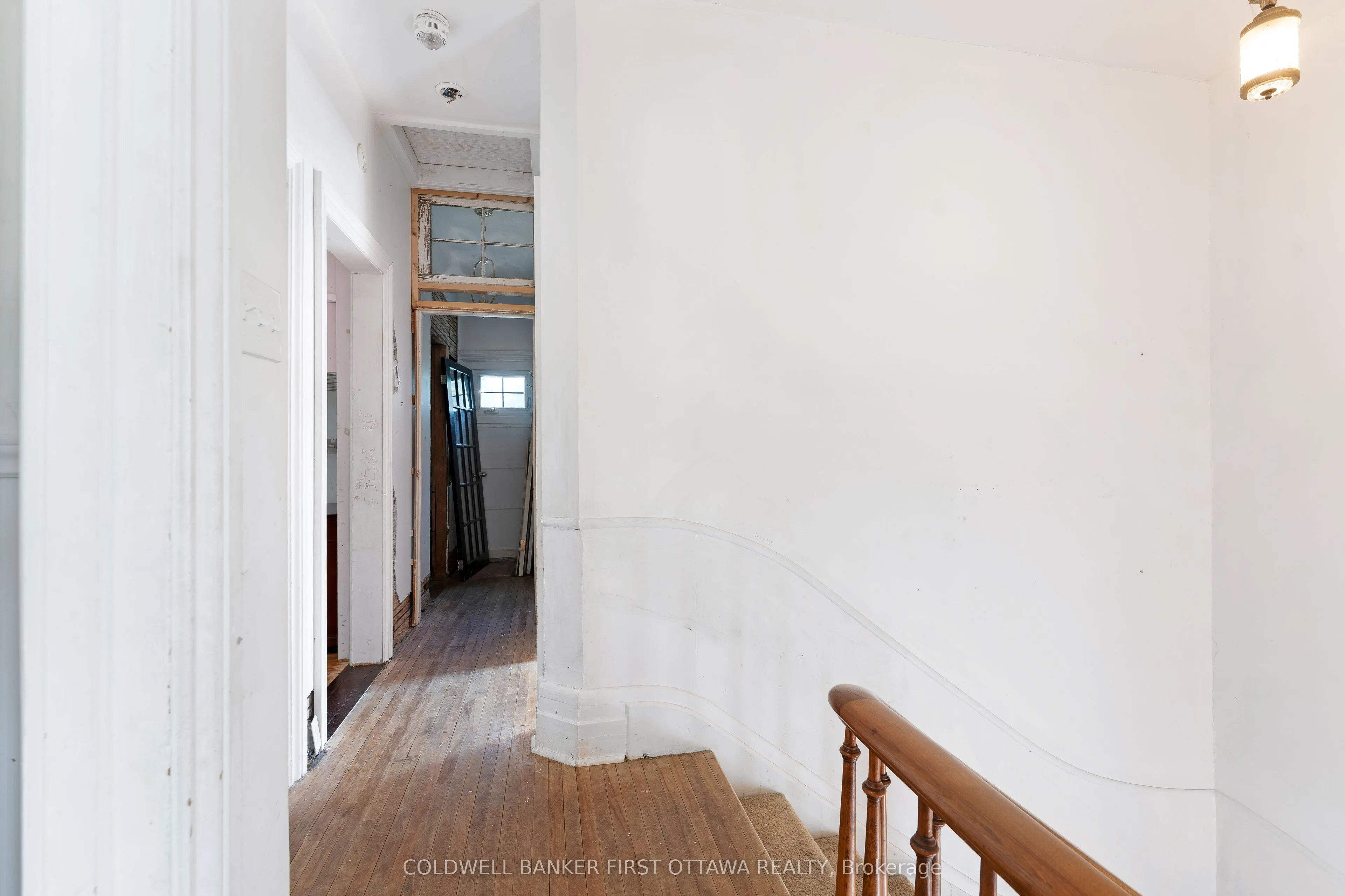 69 Wilson Street W
