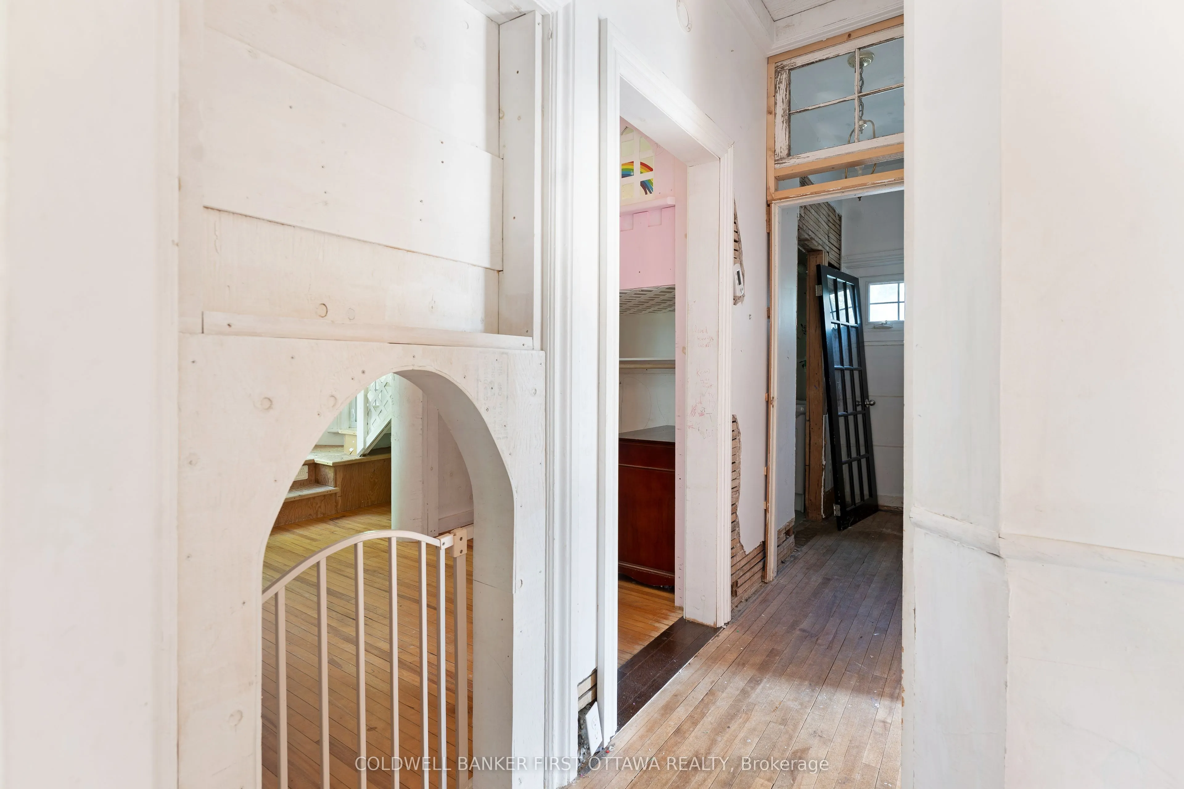 69 Wilson Street W