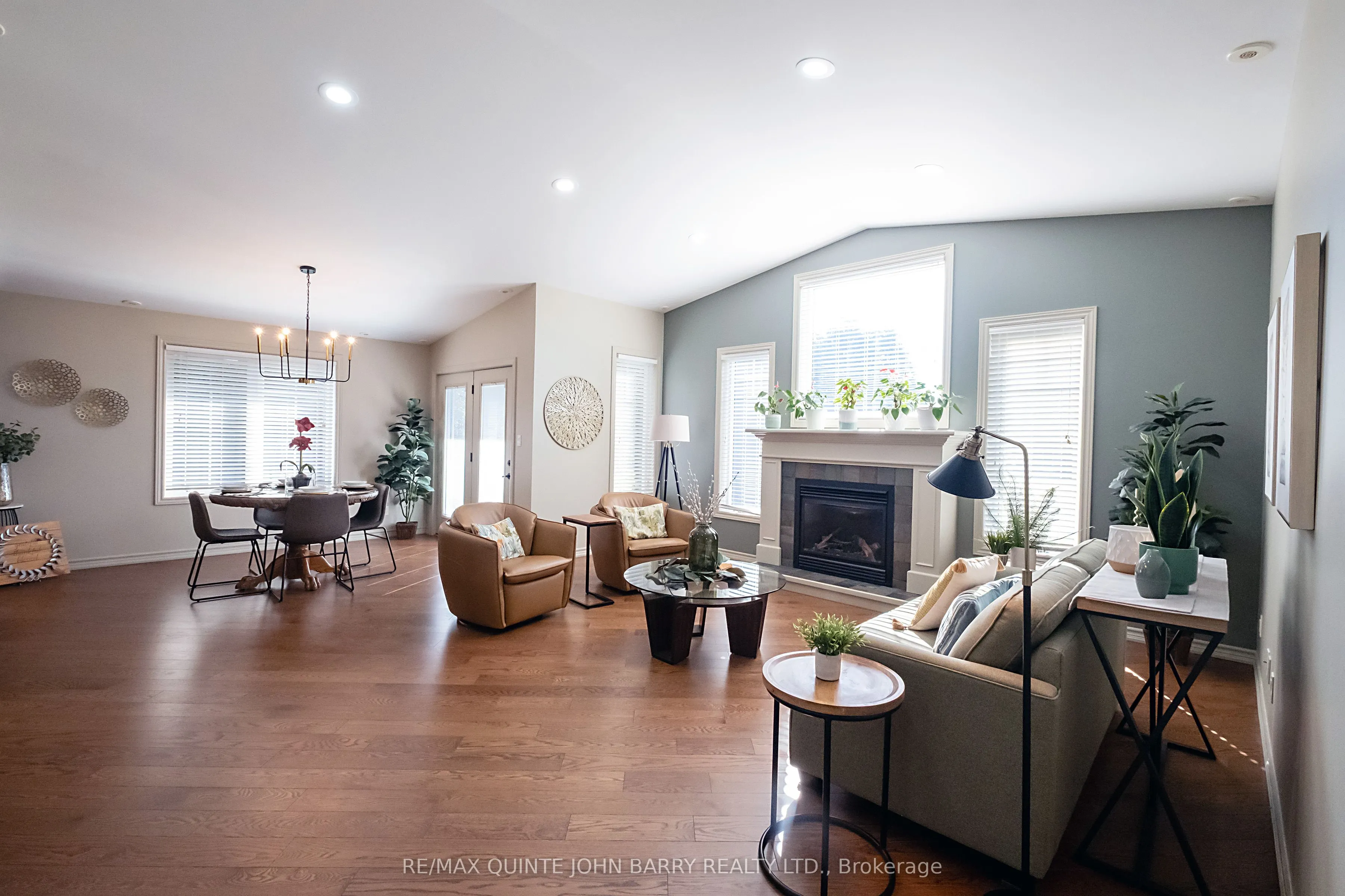 4 Hickory Court