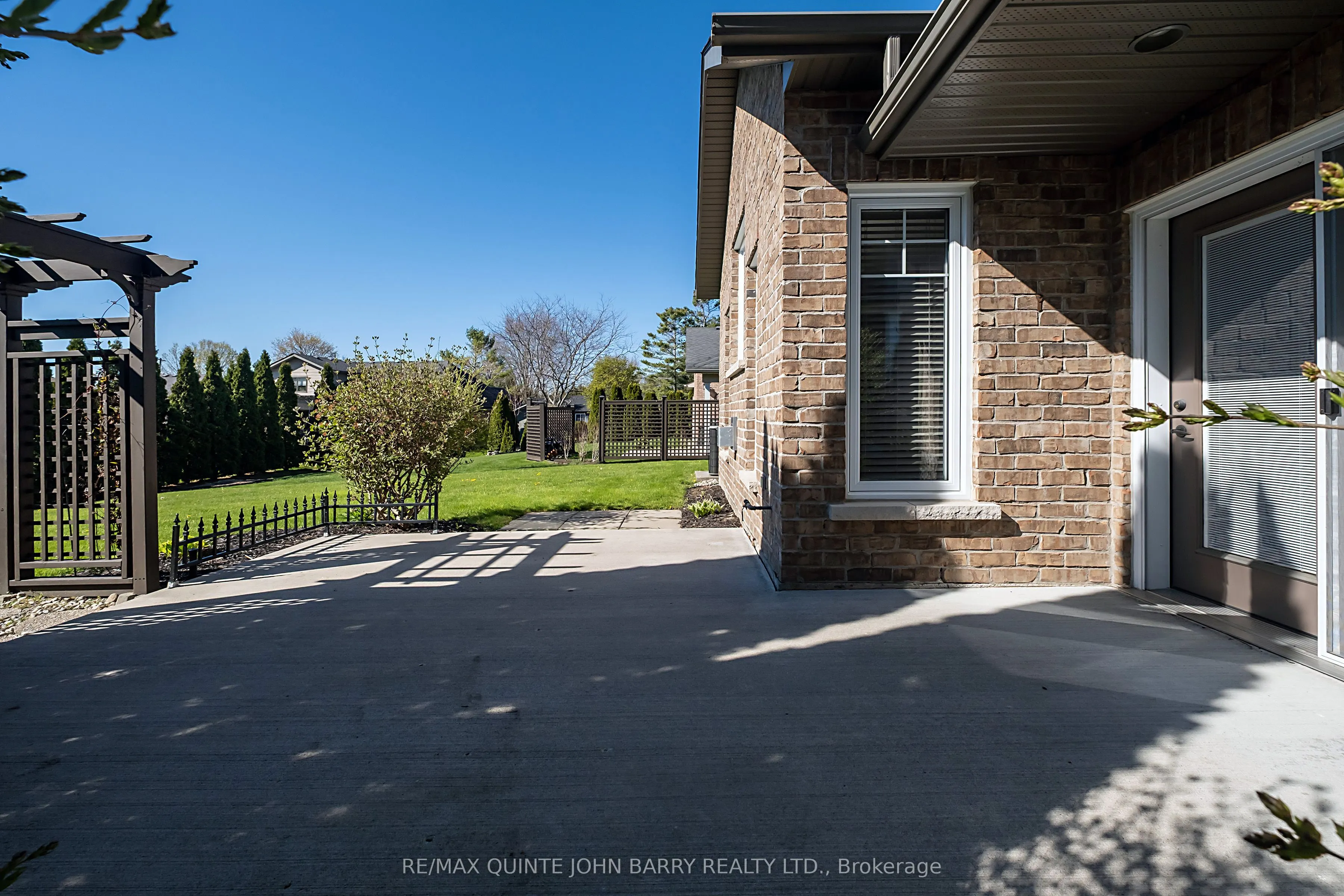 4 Hickory Court