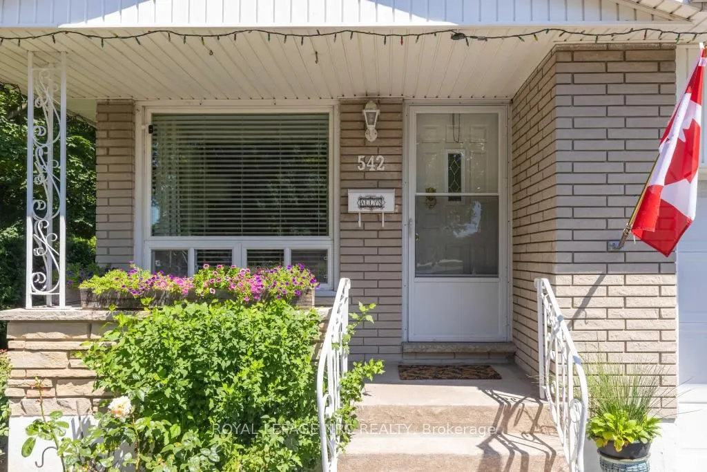 542 Lake Street
