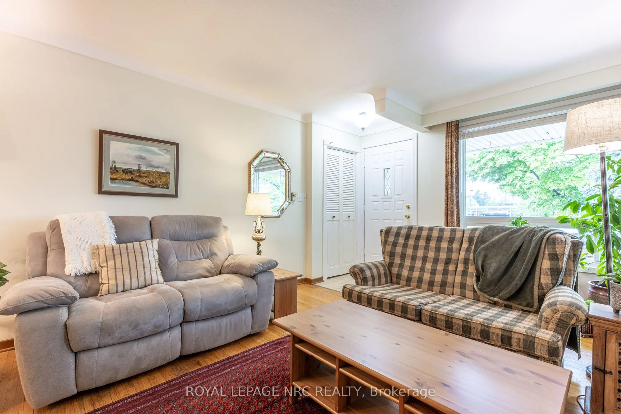 542 Lake Street