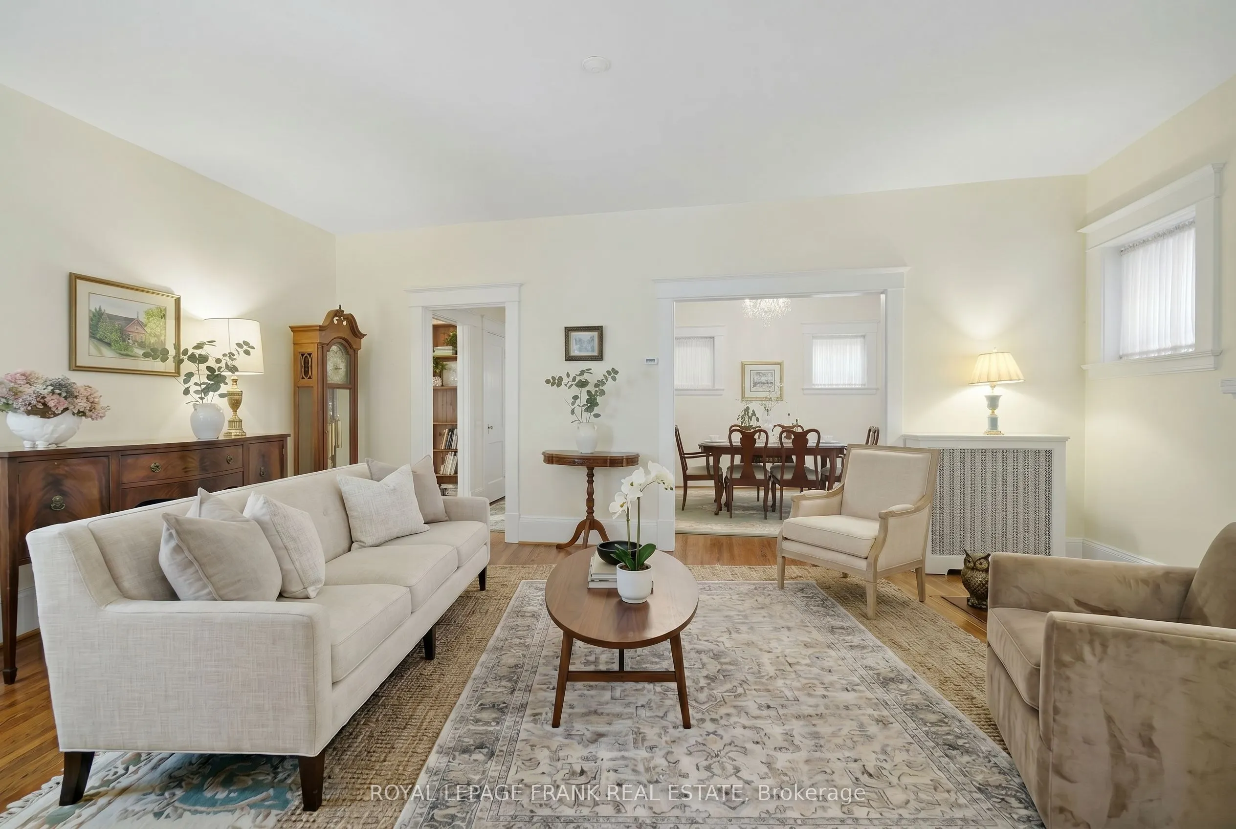 76 Bond Street W