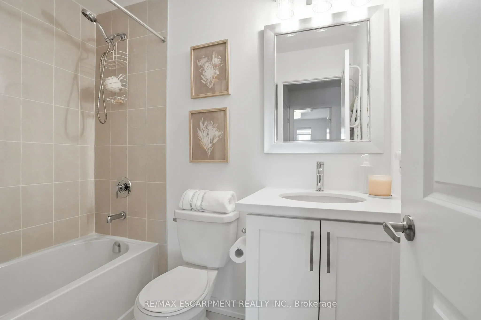245 Burke Street #29