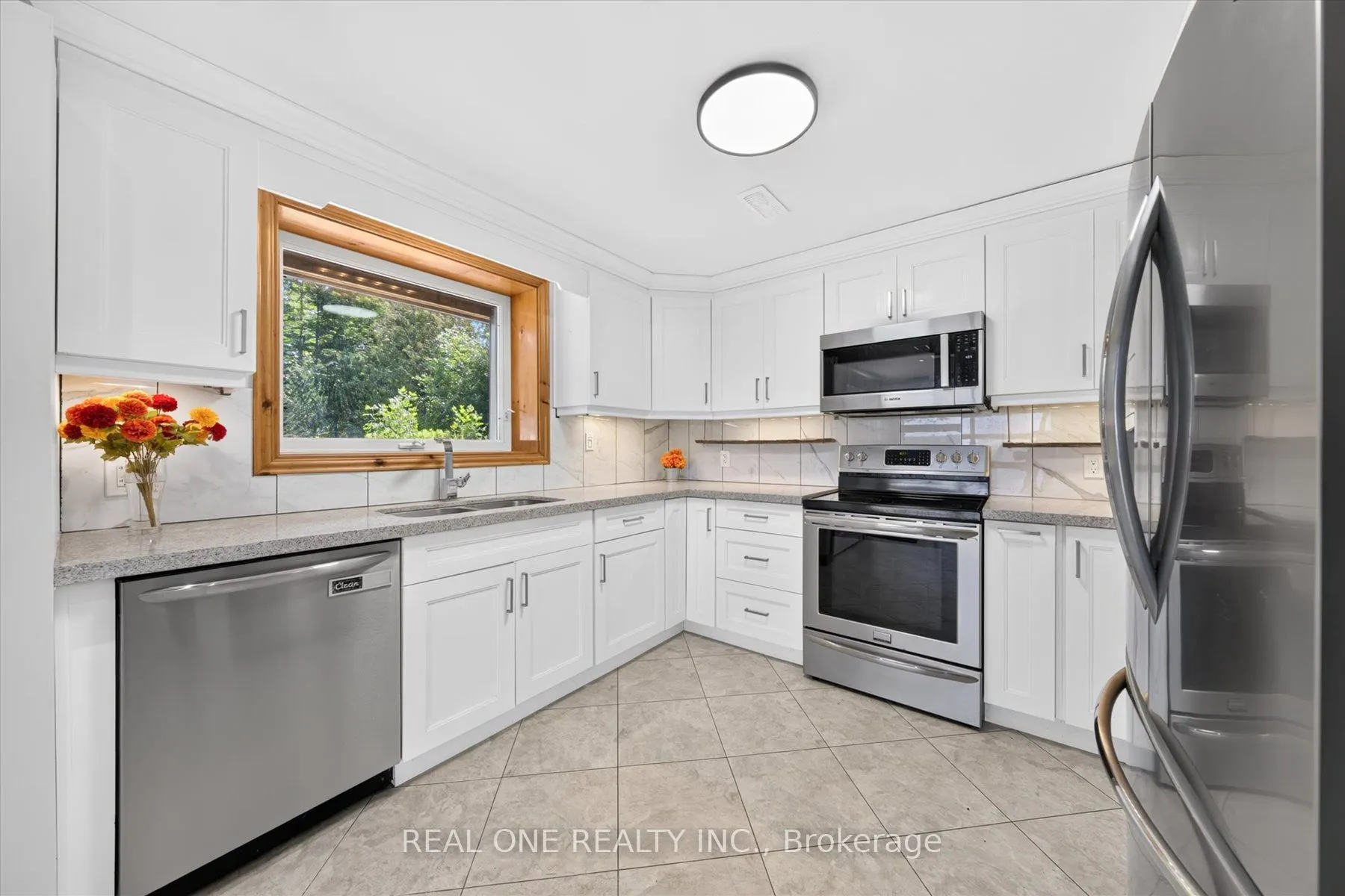 501219 Grey Road 1 Road