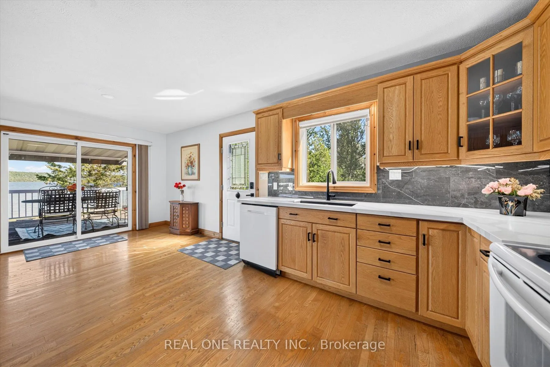 501219 Grey Road 1 Road