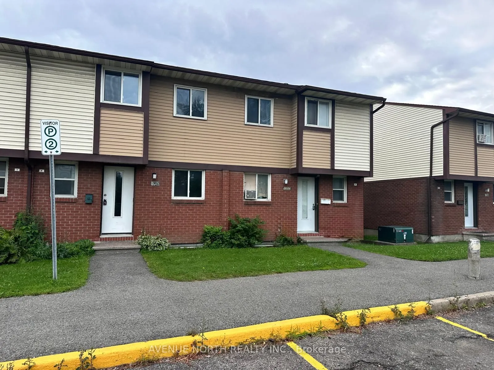 1352 Foxwell Street #92