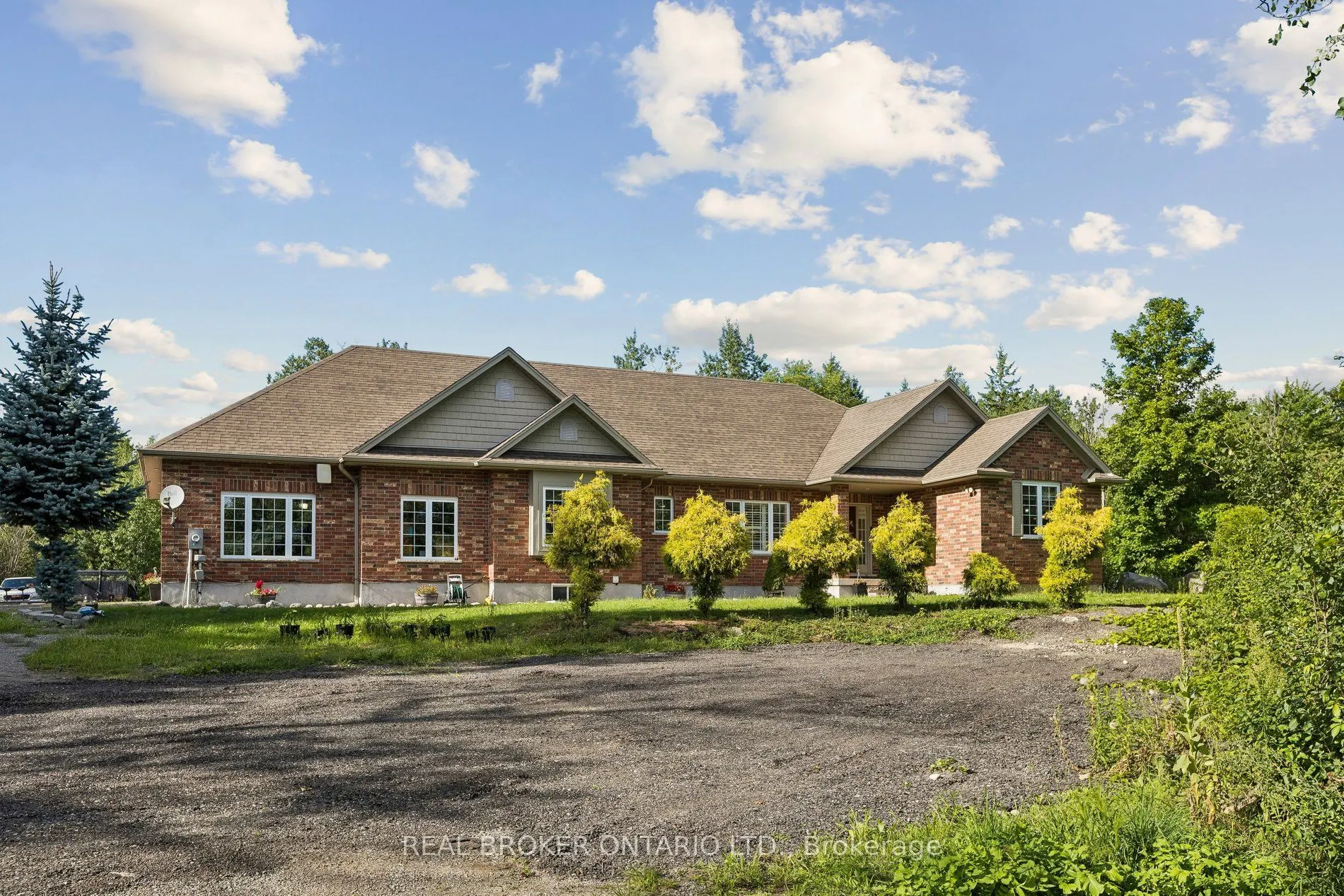 6956 Concession 4 Road
