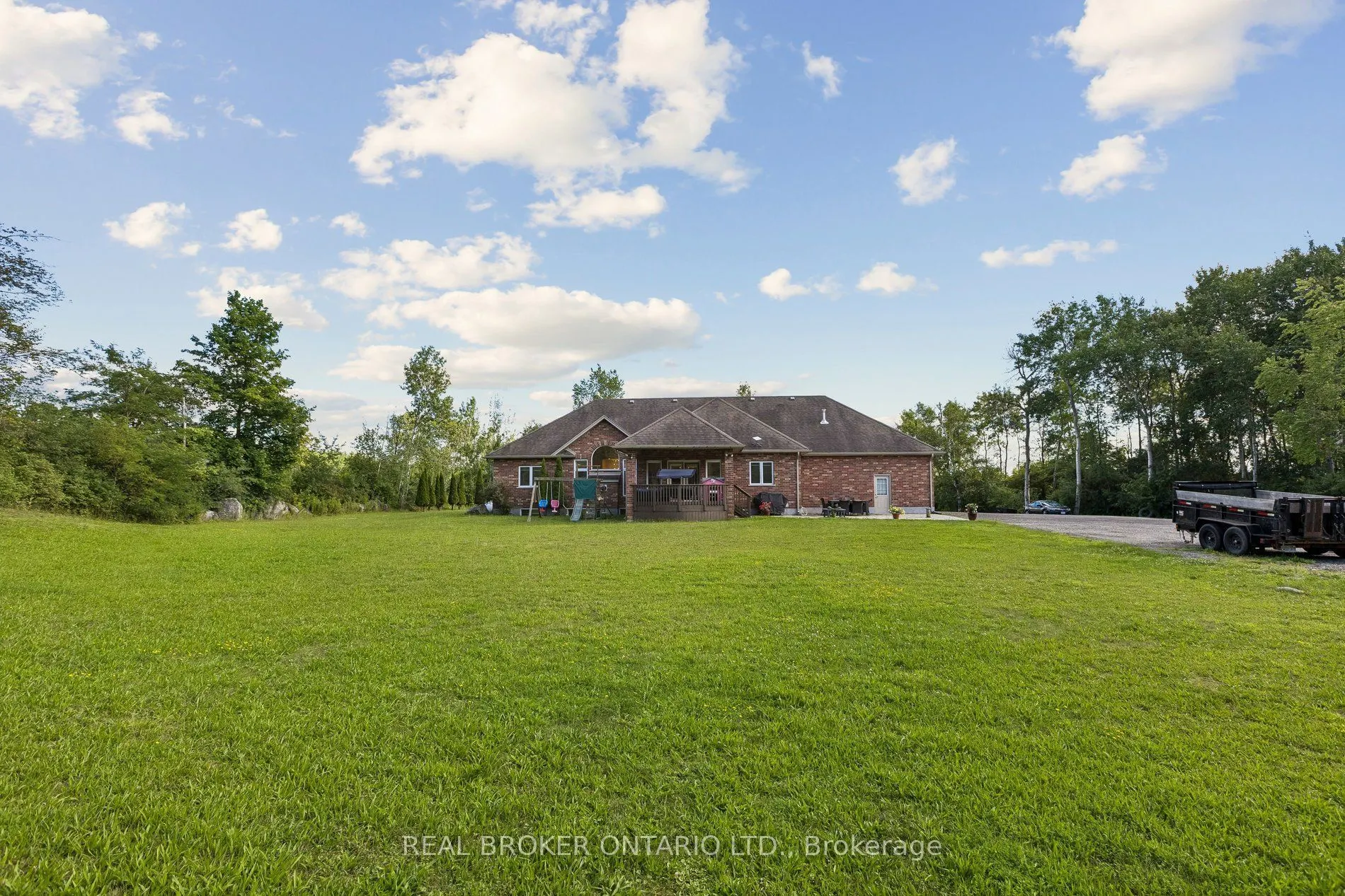 6956 Concession 4 Road