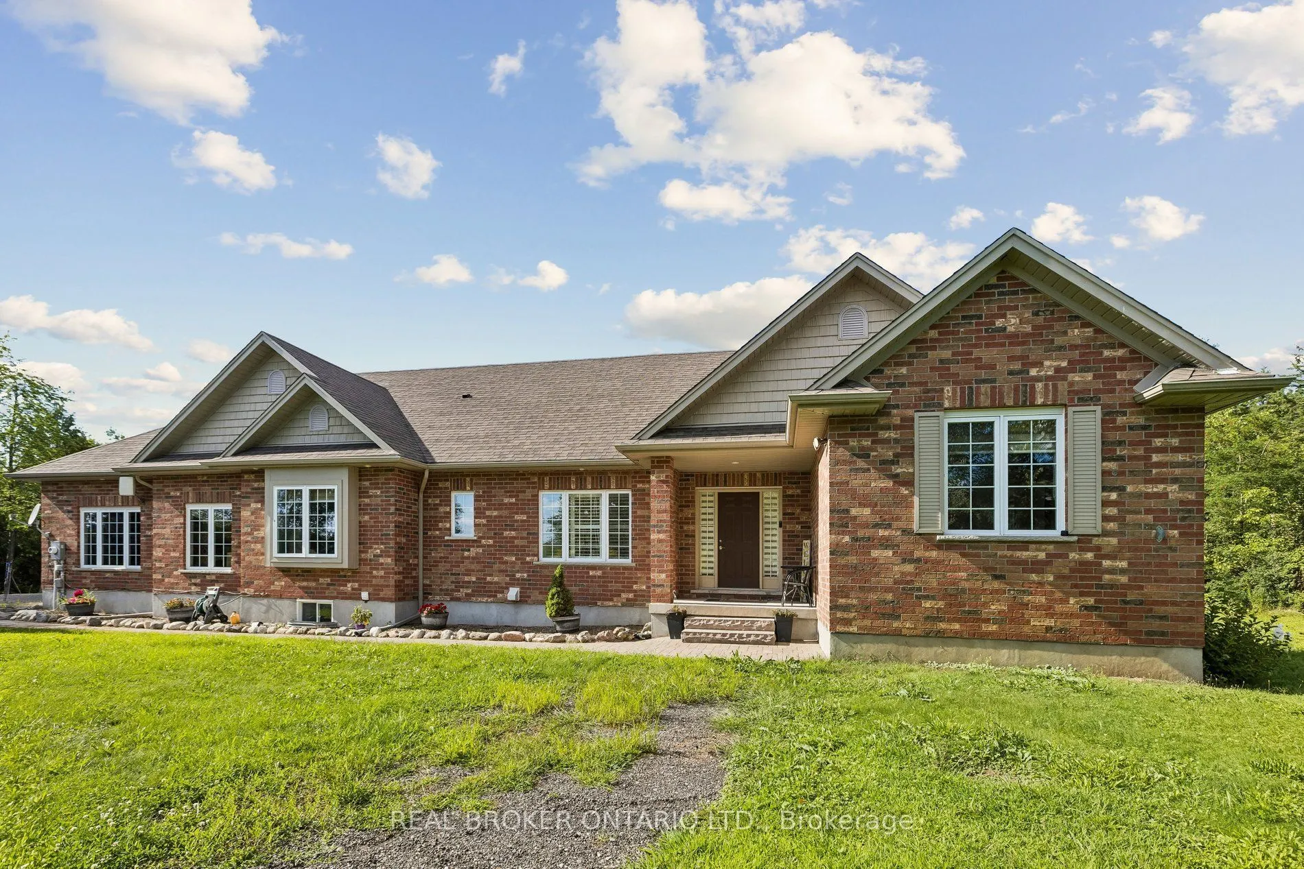 6956 Concession 4 Road